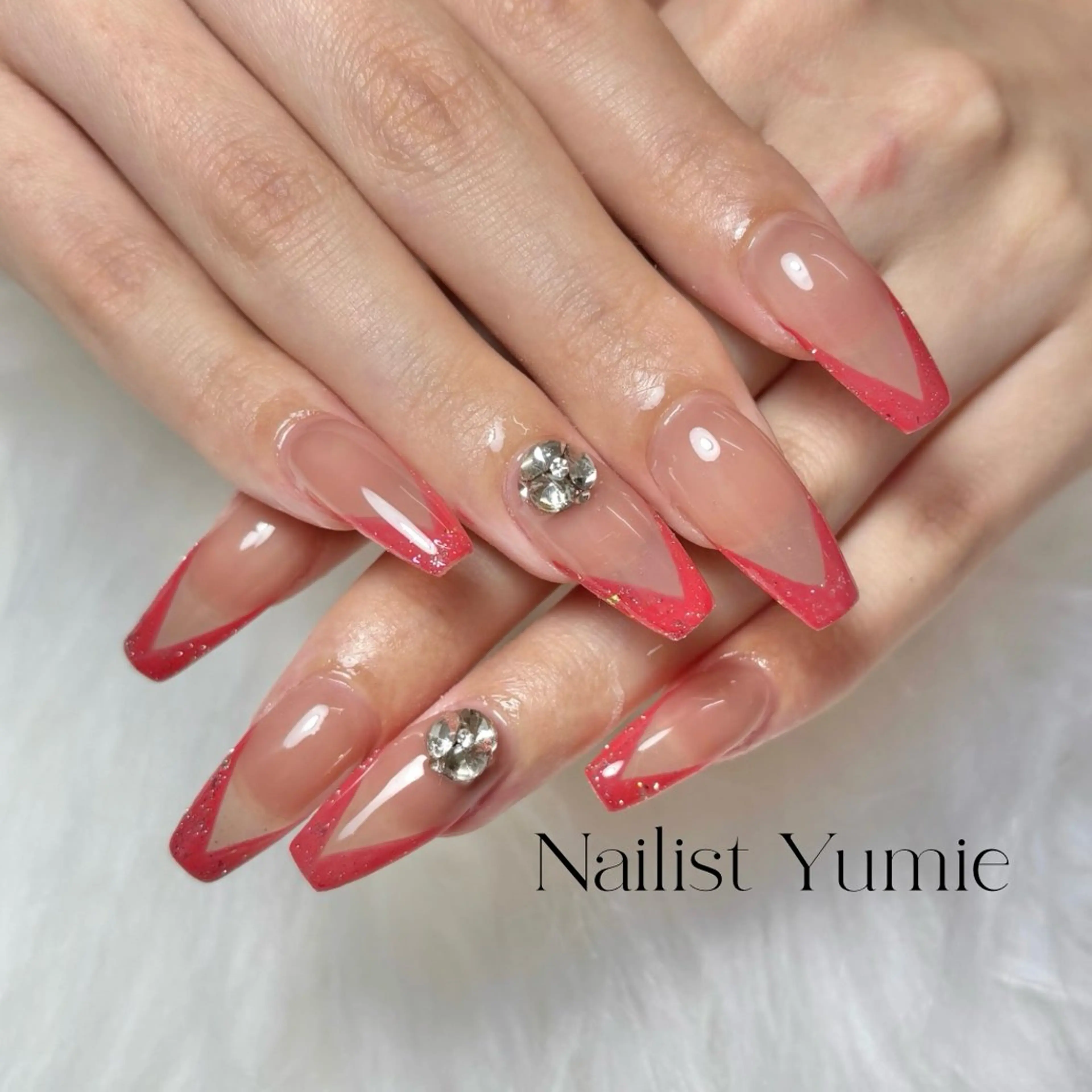 ネイル ストーンネイル ハンドネイル Setsalon Churaku Nailist Yumie所属・【沖縄市安慶田】 🤍Yumieのネイルデザイン