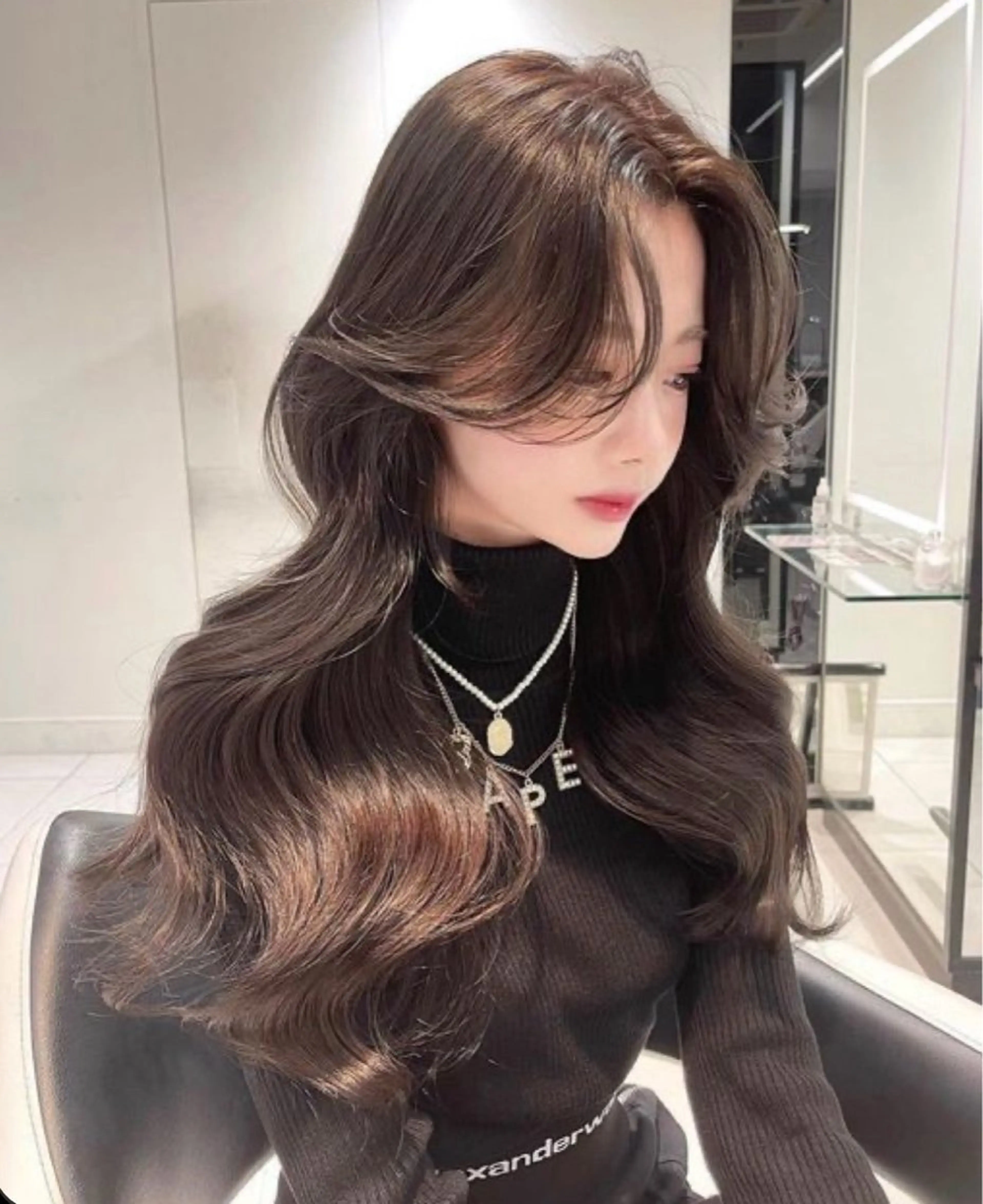【平日夕方18時以降限定】ファッションカラーリタッチ🎀の写真