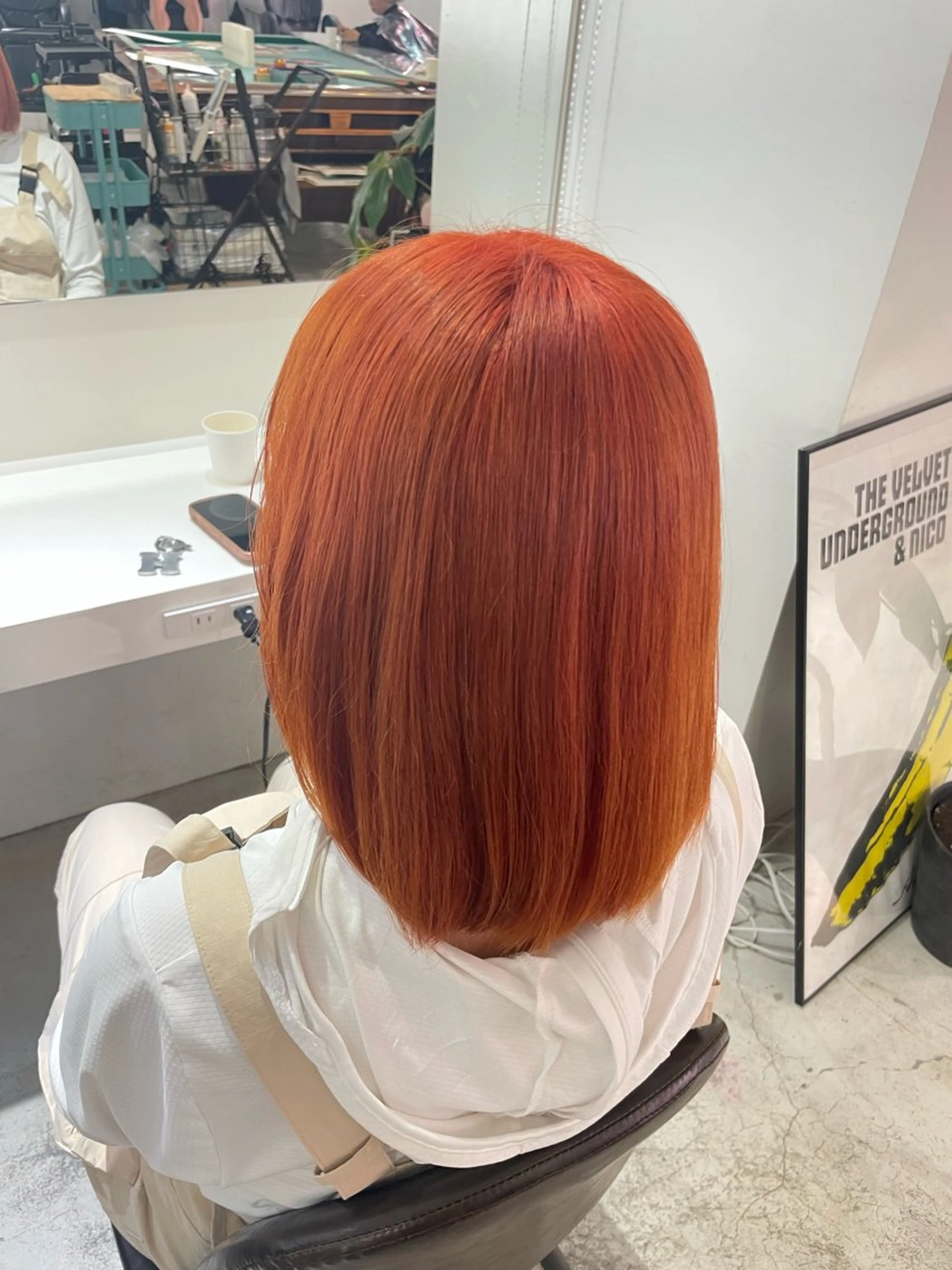 ミディアム カラー ハイトーン×デザイン 🪽🫧HIKARIのヘアスタイル