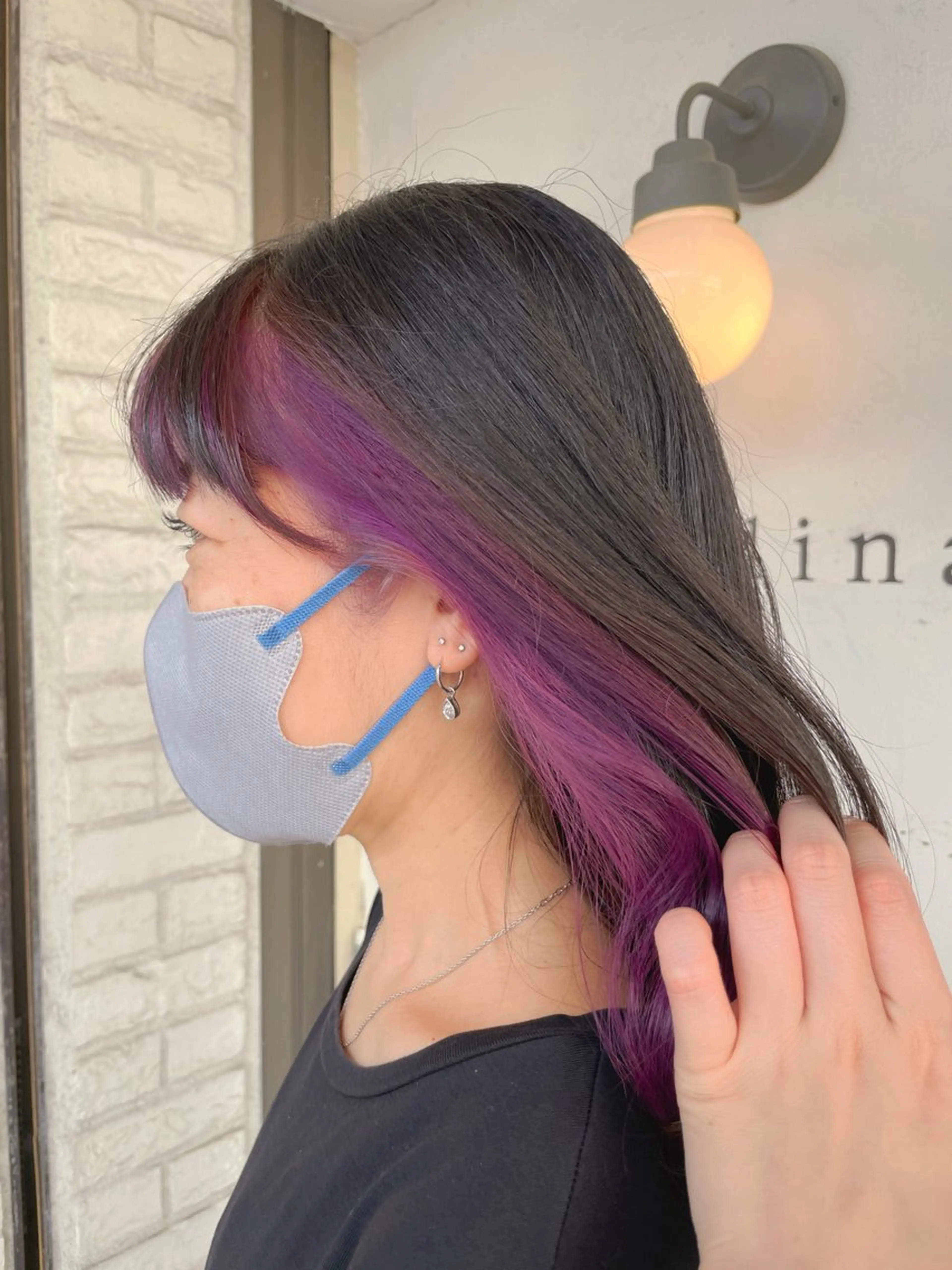 ロング カラー 坂本 かのんのヘアスタイル