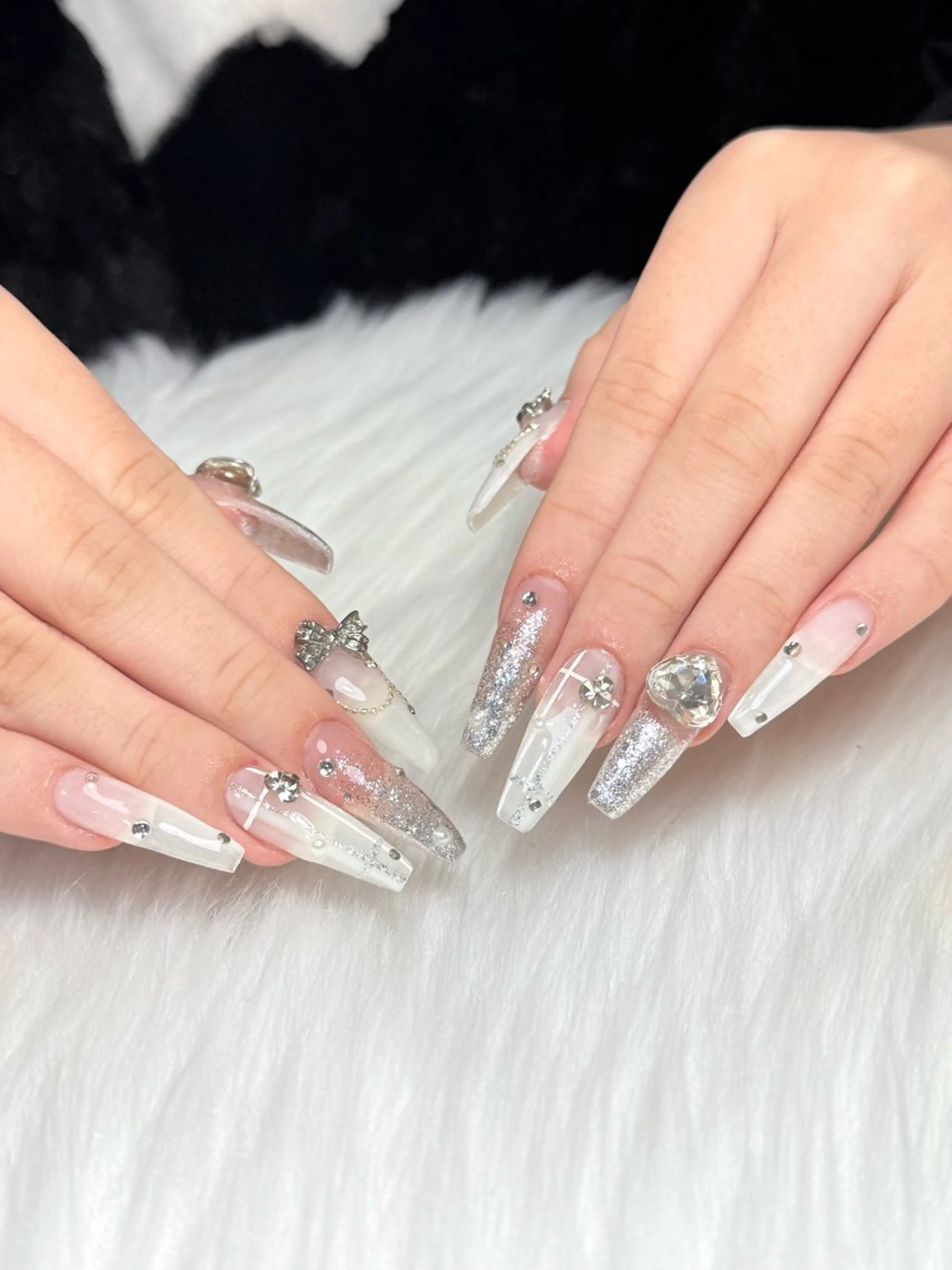 ネイル ハンドネイル ハンドケア DEMAIN- 🌹のネイルデザイン