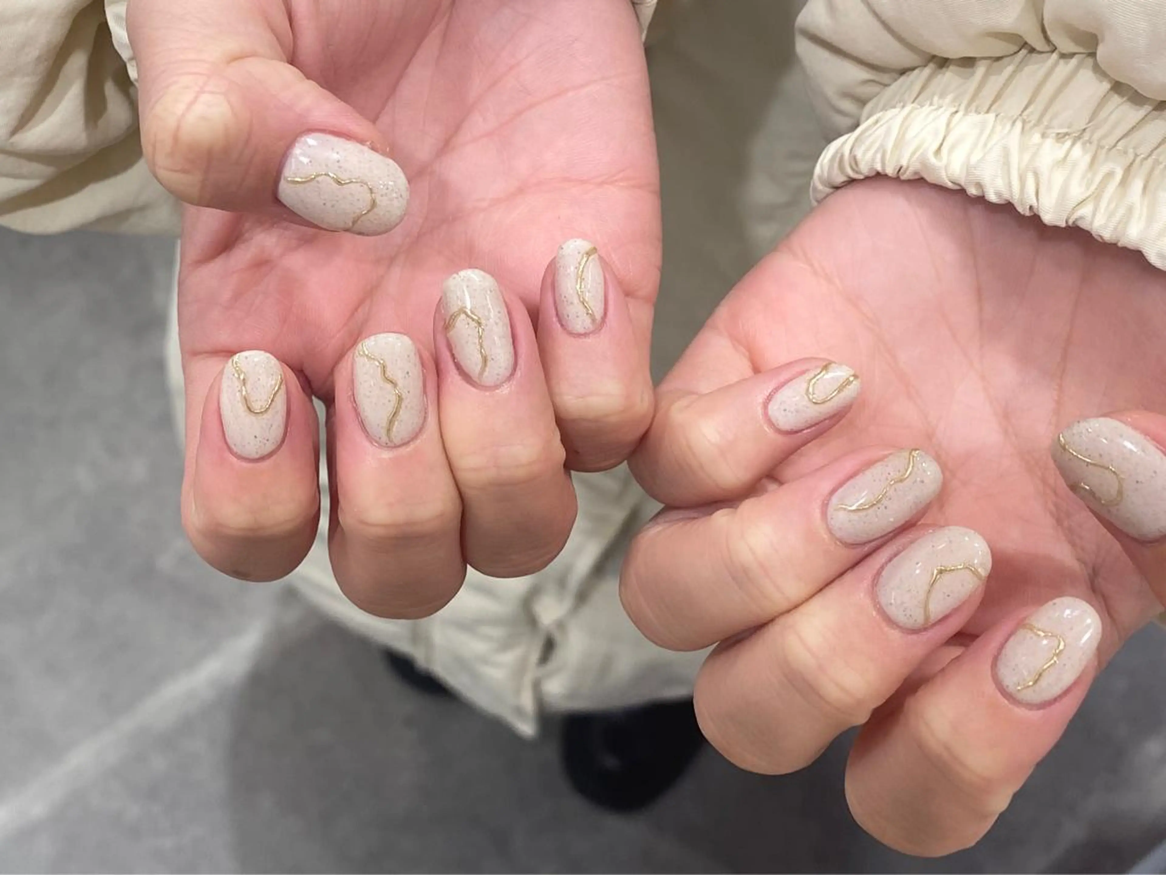 ネイル ハンドネイル NINEnami ニュアンスネイルのネイルデザイン