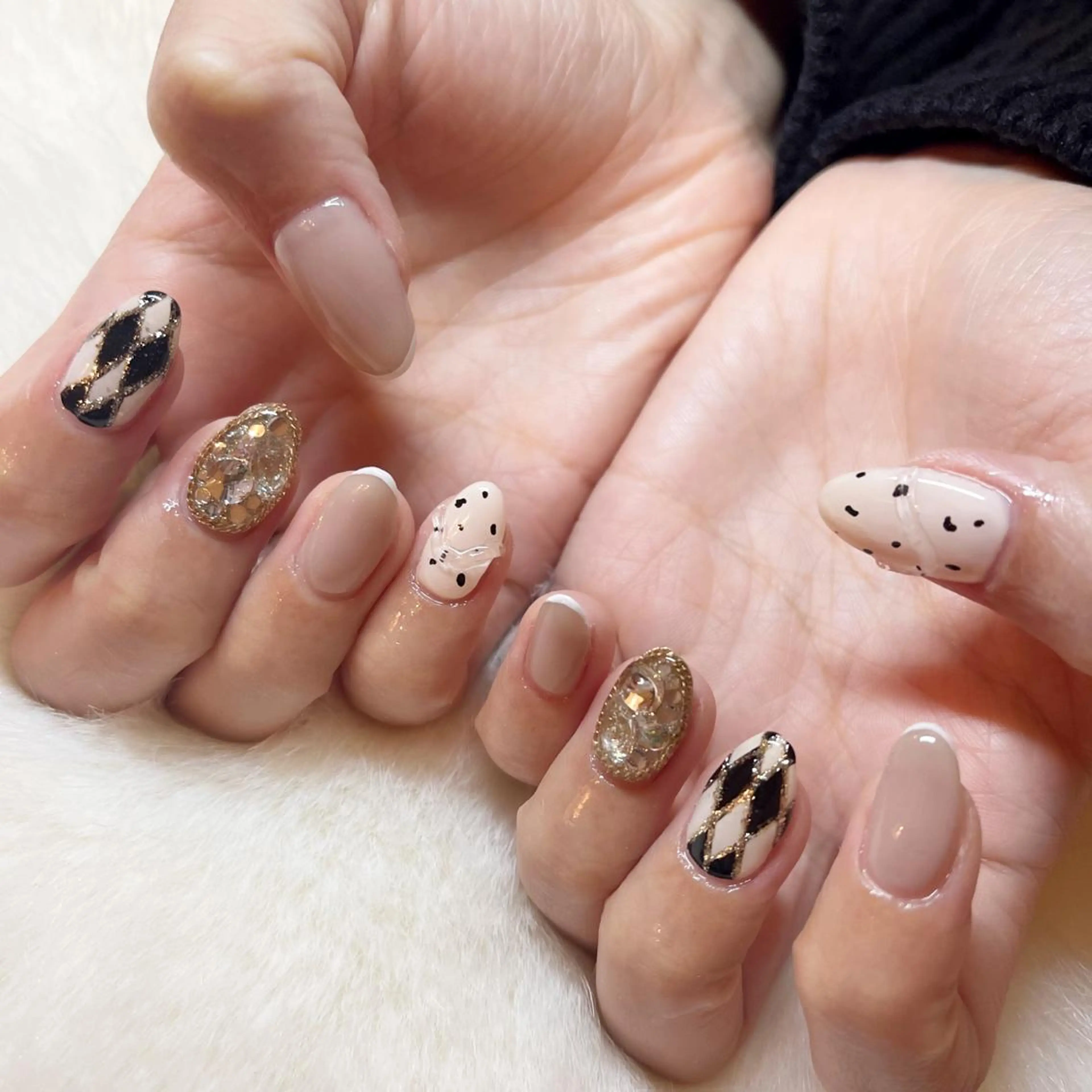 ネイル 持ち込み BINEL REINAのネイルデザイン
