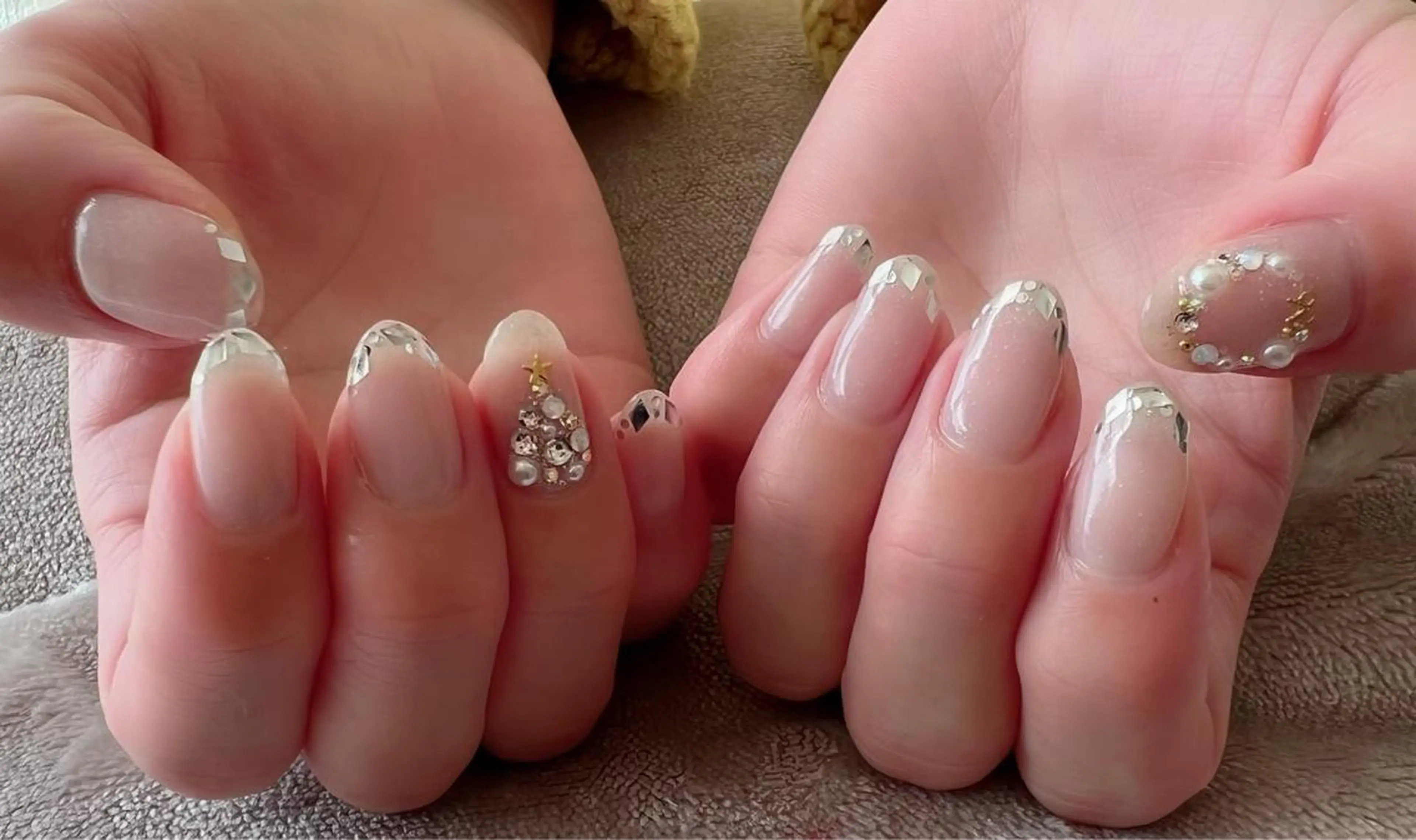 ネイル ハンドネイル t. yoshizawaのネイルデザイン