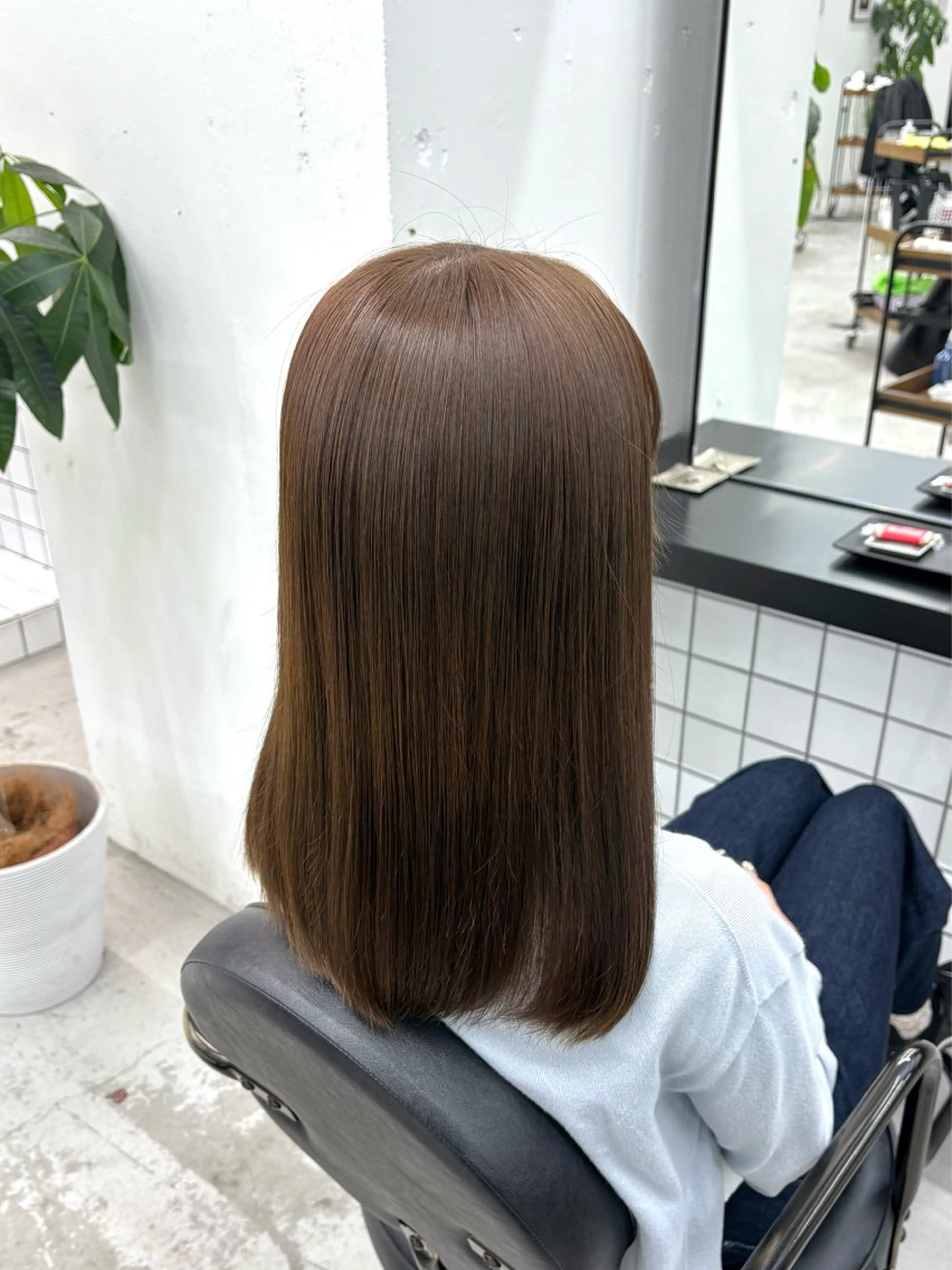 セミロング カラー ベージュカラー オリーブベージュ ヘアカラー トリートメント 🌟ゆりあ🌟 JILLSTUDIOのヘアスタイル