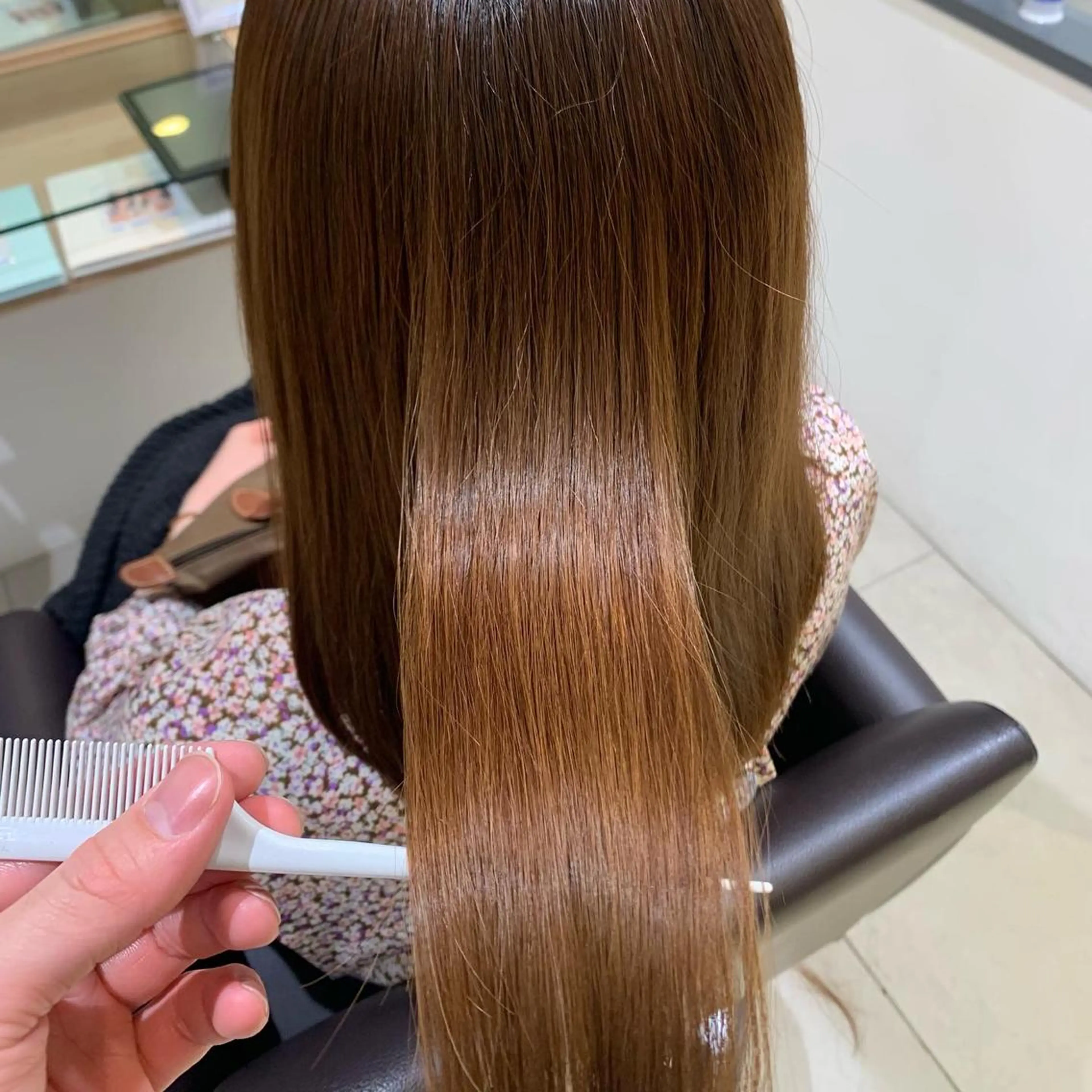 セミロング ヘアカラー 縮毛矯正 トリートメント 大姶良 友輝の眉毛・アイブロウイメージ