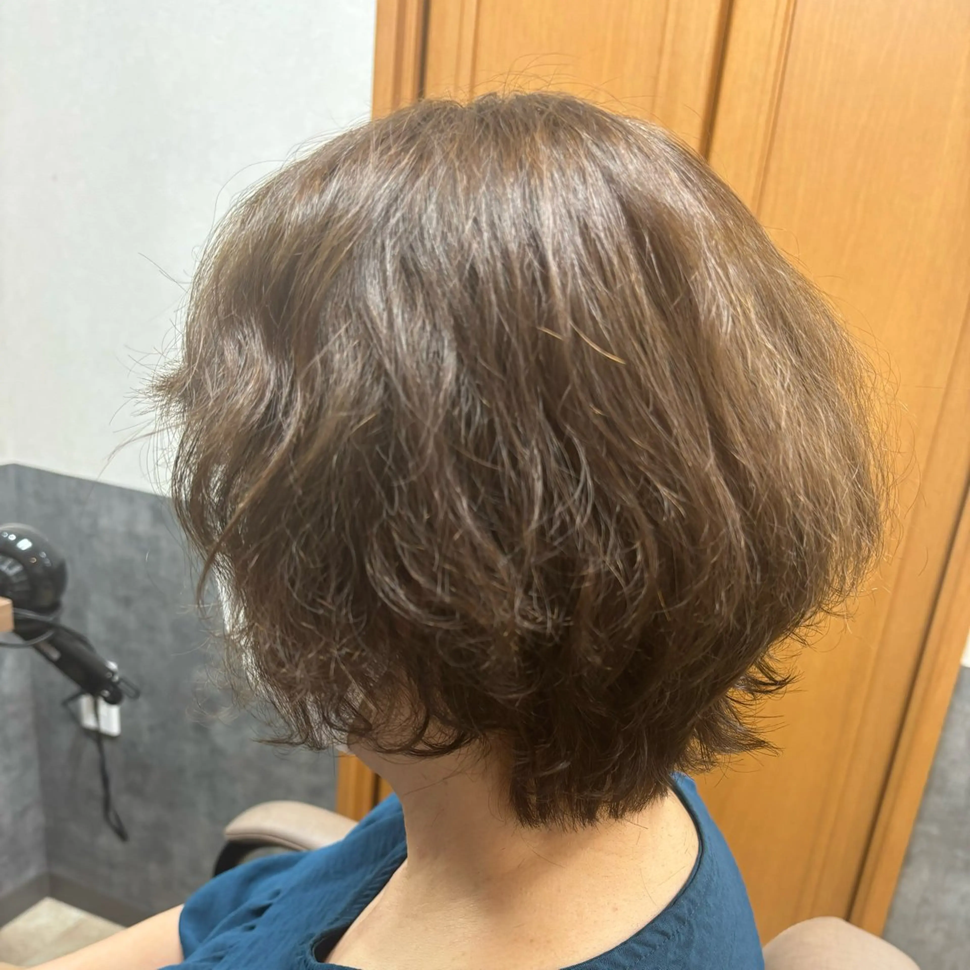 ショート ボブ カット トリートメント 竹内 滉太のヘアスタイル