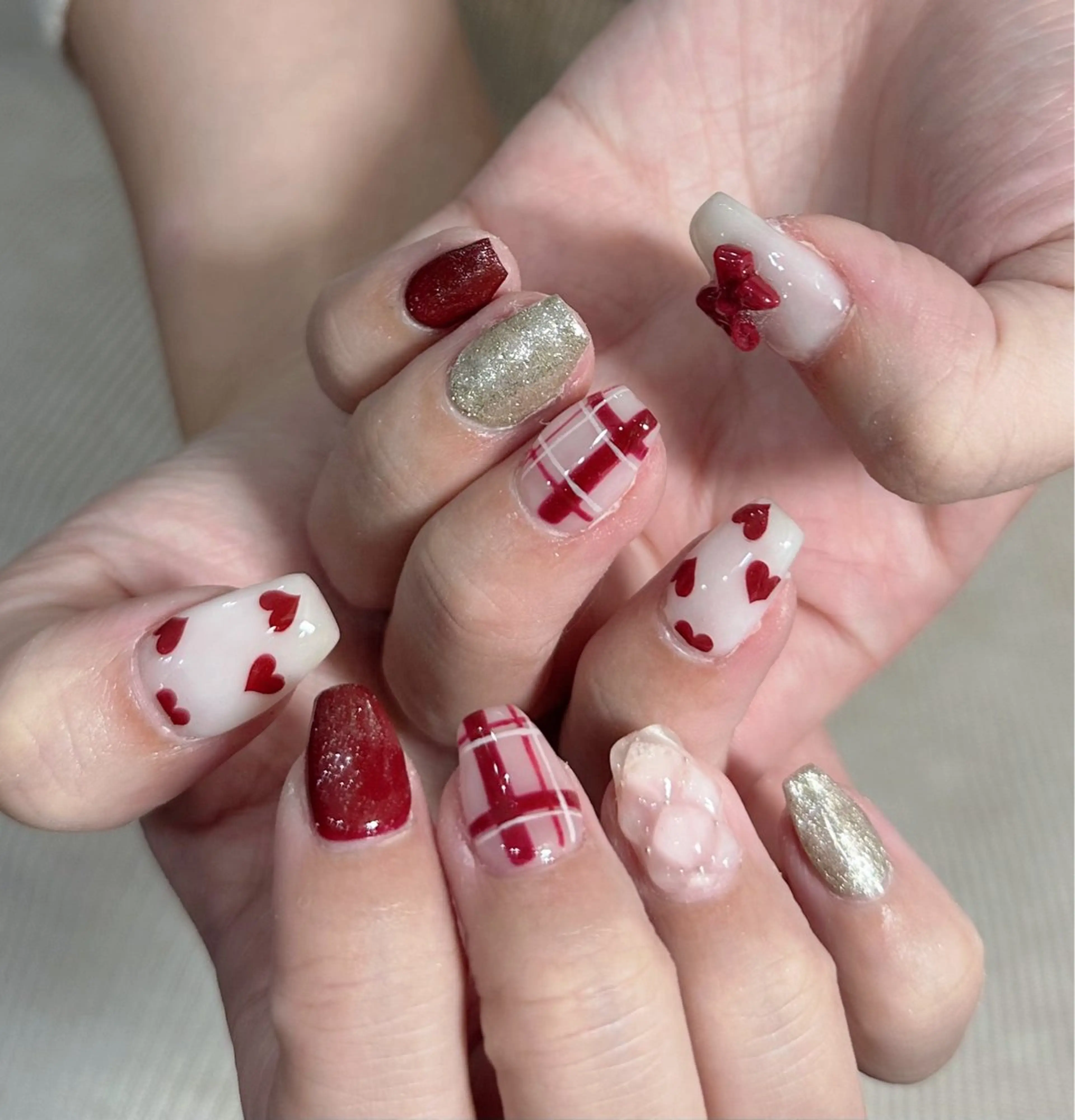 ネイル ハンドネイル LAVISH nanamiのネイルデザイン