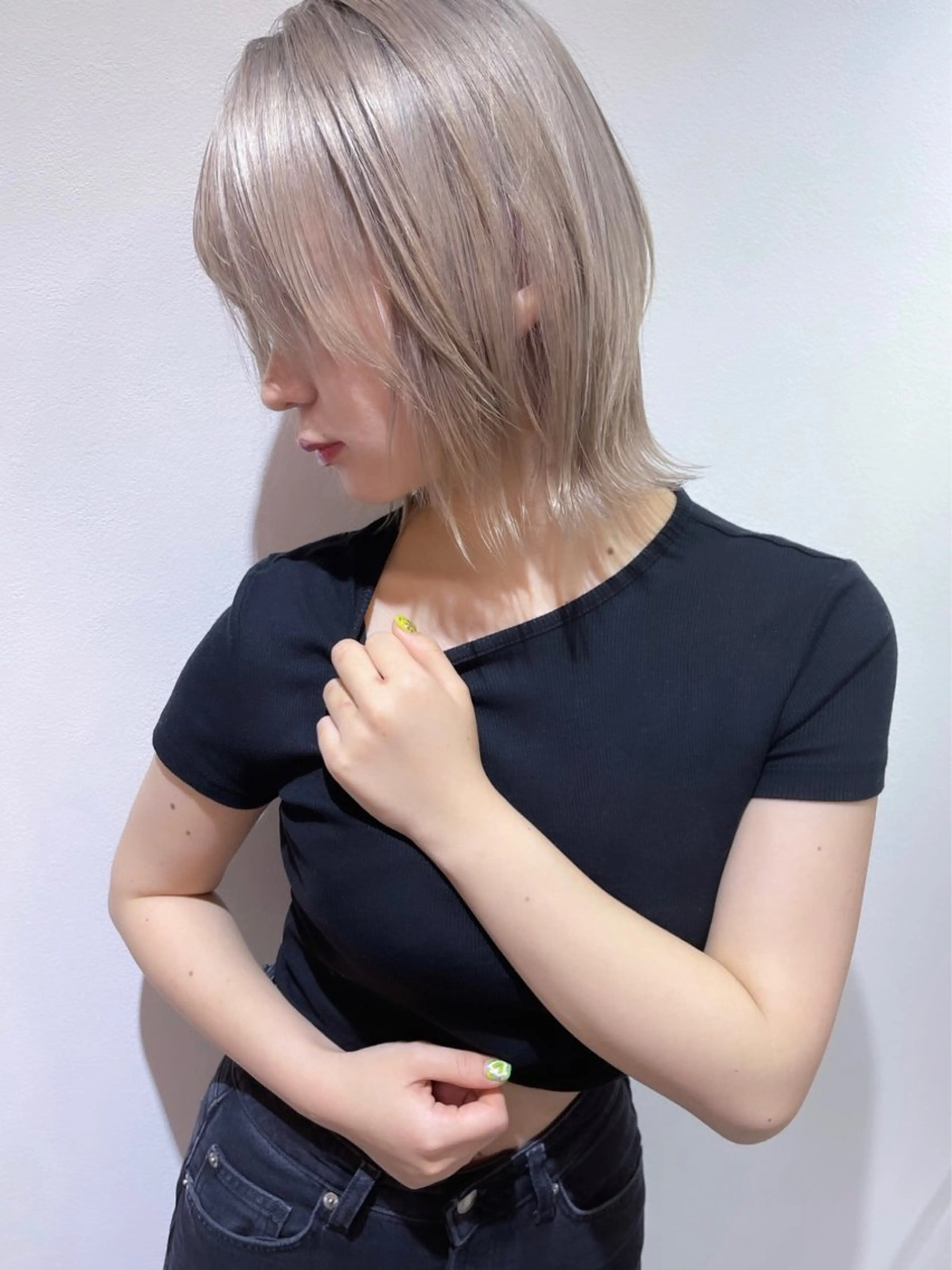 ミディアム カラー ヘアアレンジ ブリーチ ケアブリーチ ダブルカラー イヤリングカラー ハイトーンカラー カット ヘアカラー トリートメント 心斎橋ダブルカラー ボブ/レイヤーのヘアスタイル