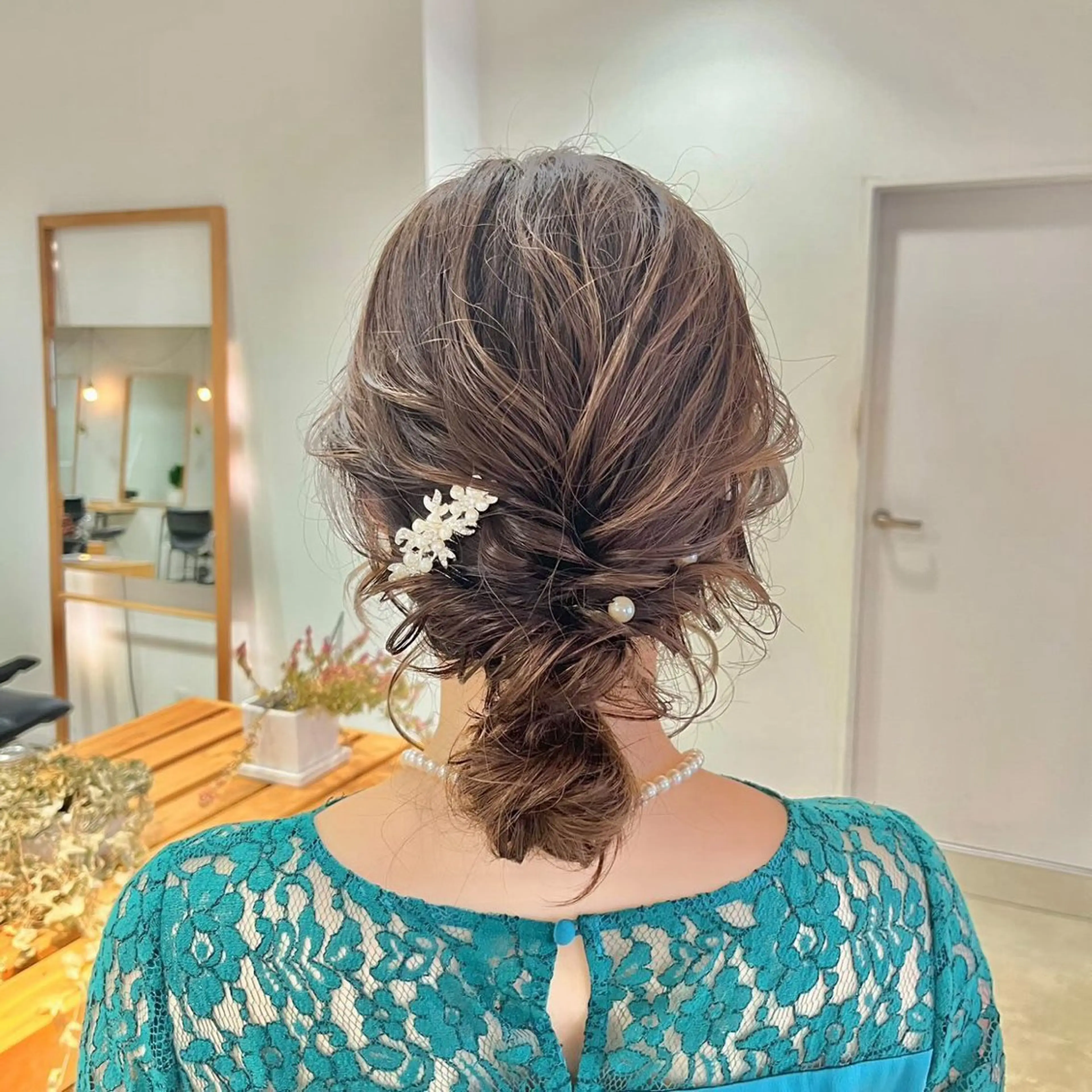 ヘアアレンジ ヘアセット hoNua. 栄/透明感カラーのヘアスタイル
