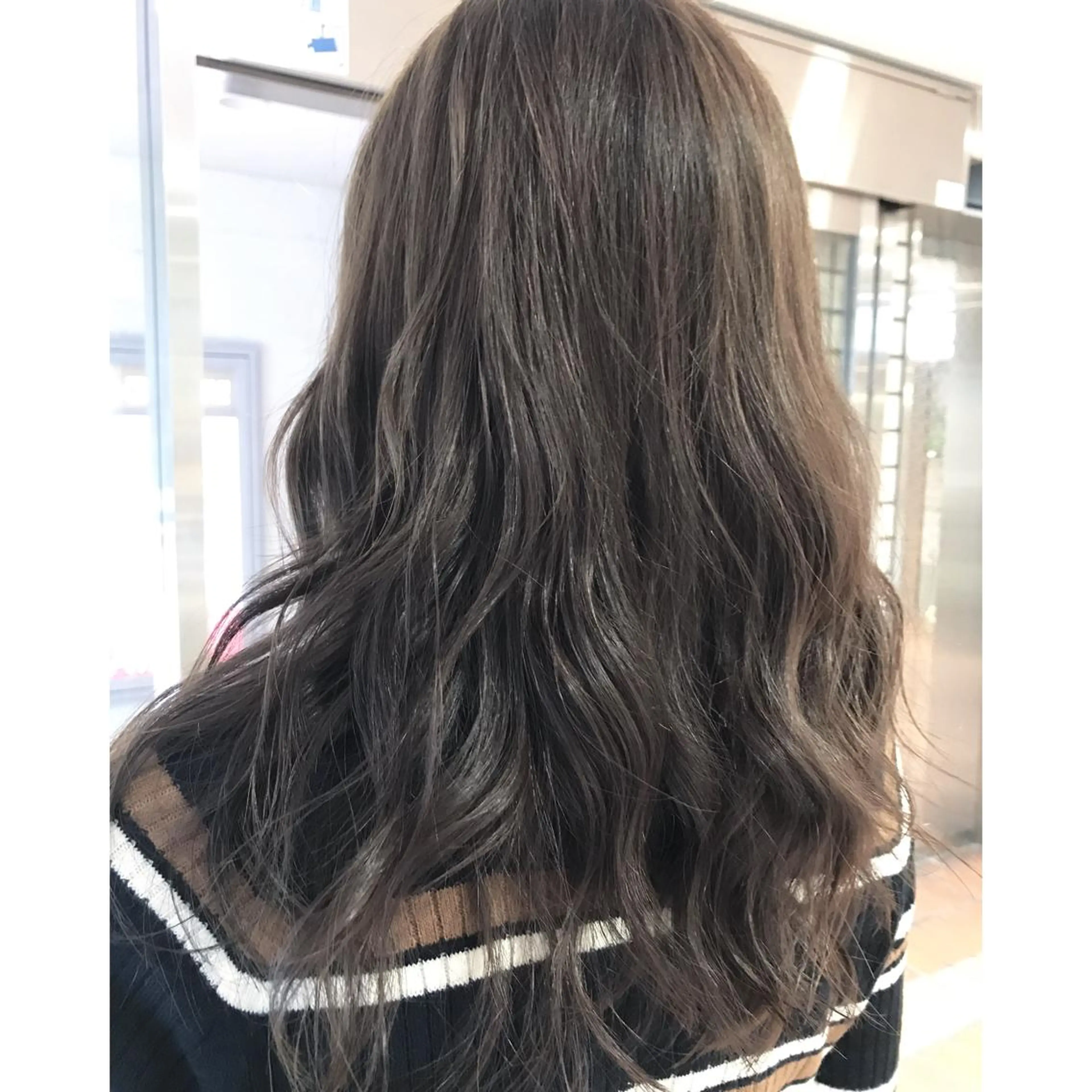 ロング カラー アディクシーカラー トリートメント 坂西 春果のマツエク・マツパデザイン