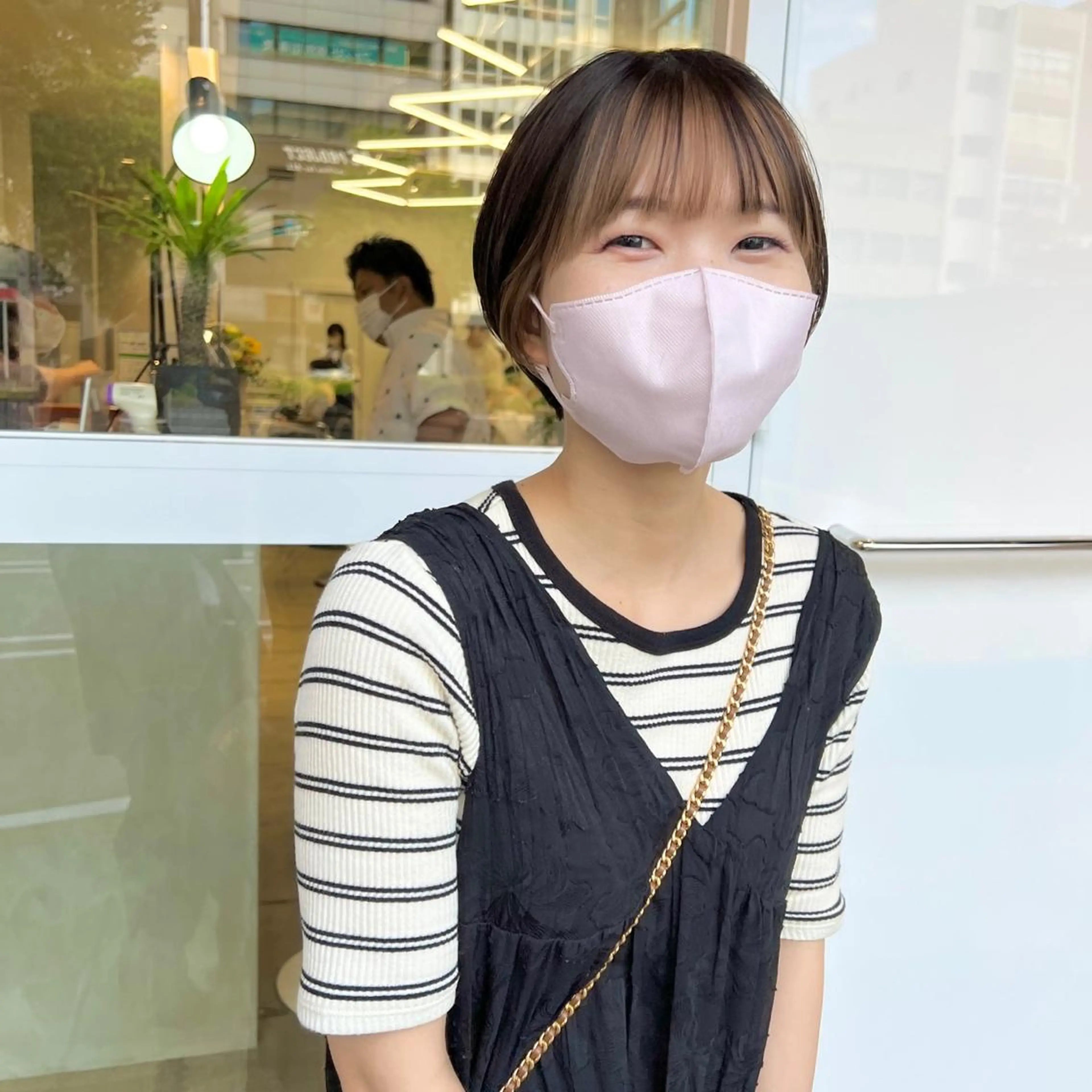 ショート カラー クロスパーマ× 透明感カラー✂︎のヘアスタイル