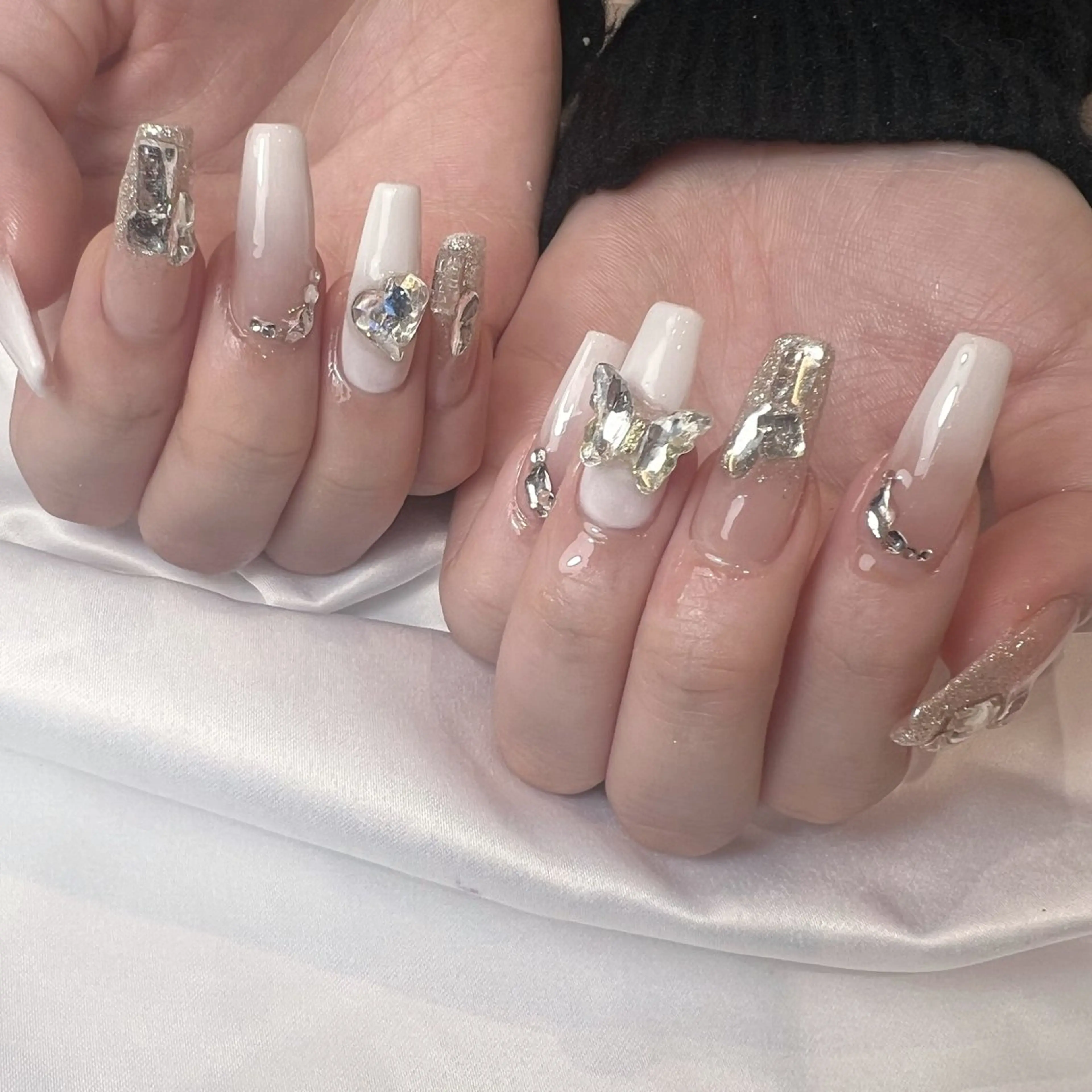 ネイル nailstudio ′ecole所属・nailstudio ′ecoleのネイルデザイン