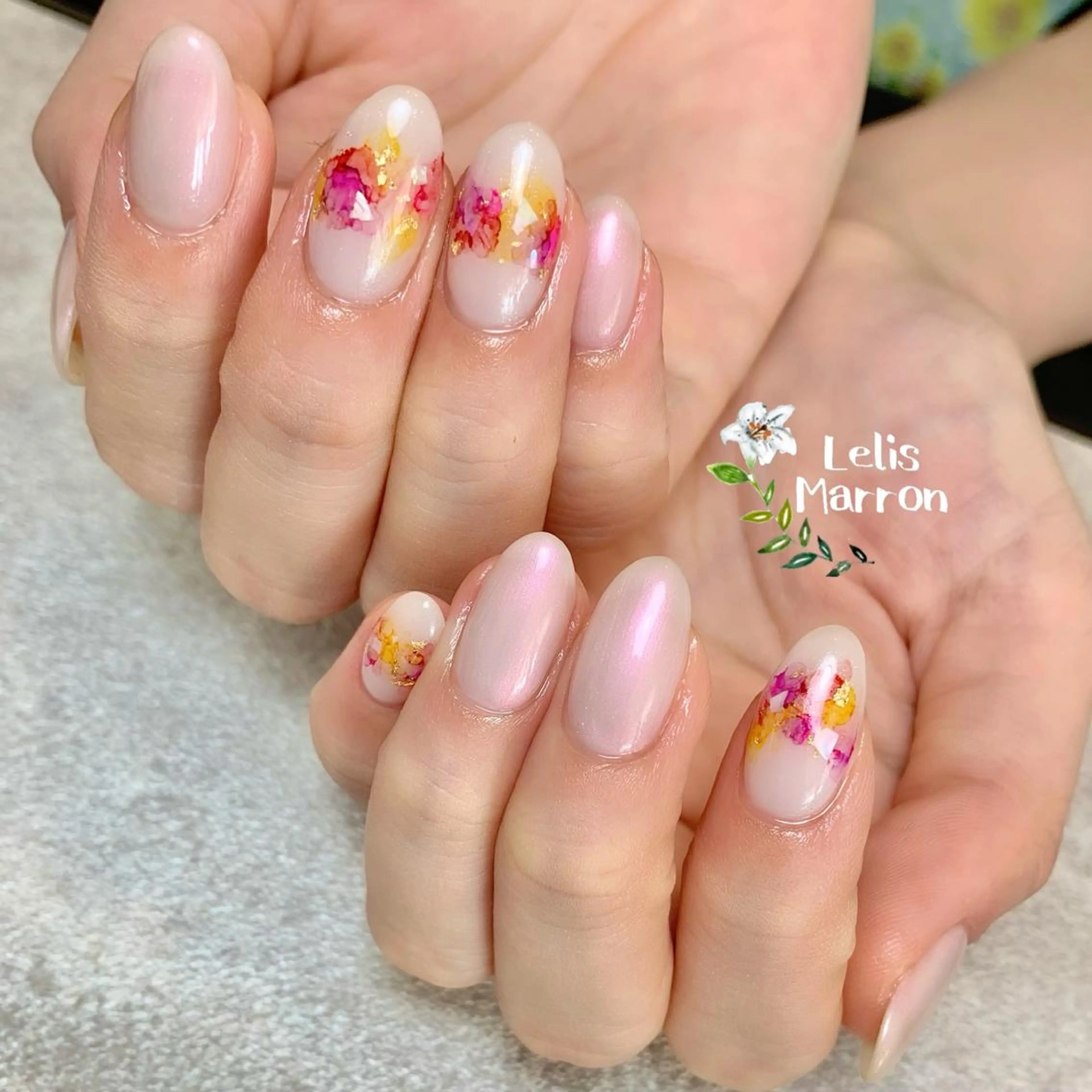 ネイル アートネイル ニュアンスネイル オフィスネイル ワンカラーネイル Lelis Marron所属・岸 侑李のネイルデザイン