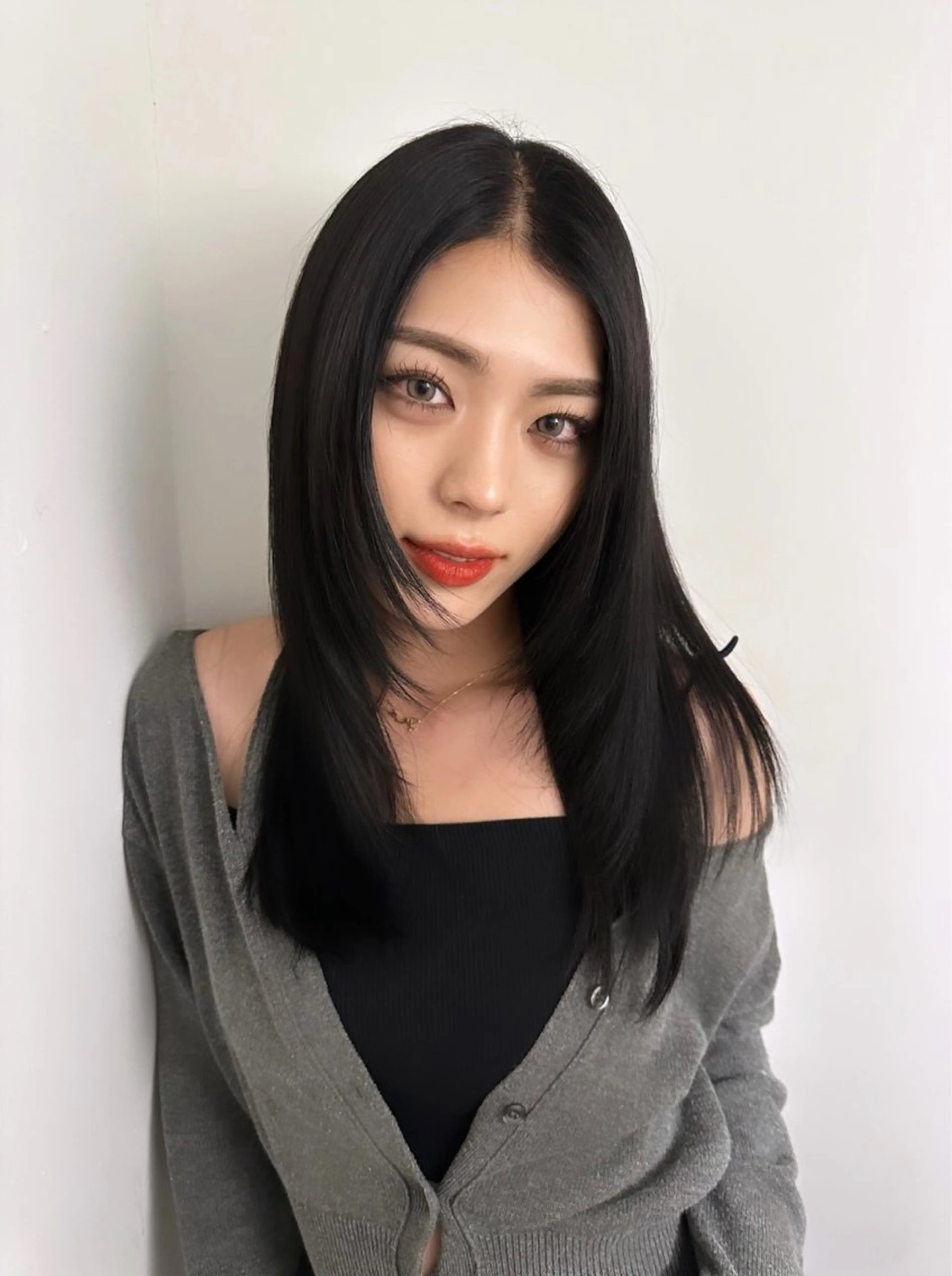 ロング レイヤーカット Hana ハイトーン🕯🩰のヘアスタイル