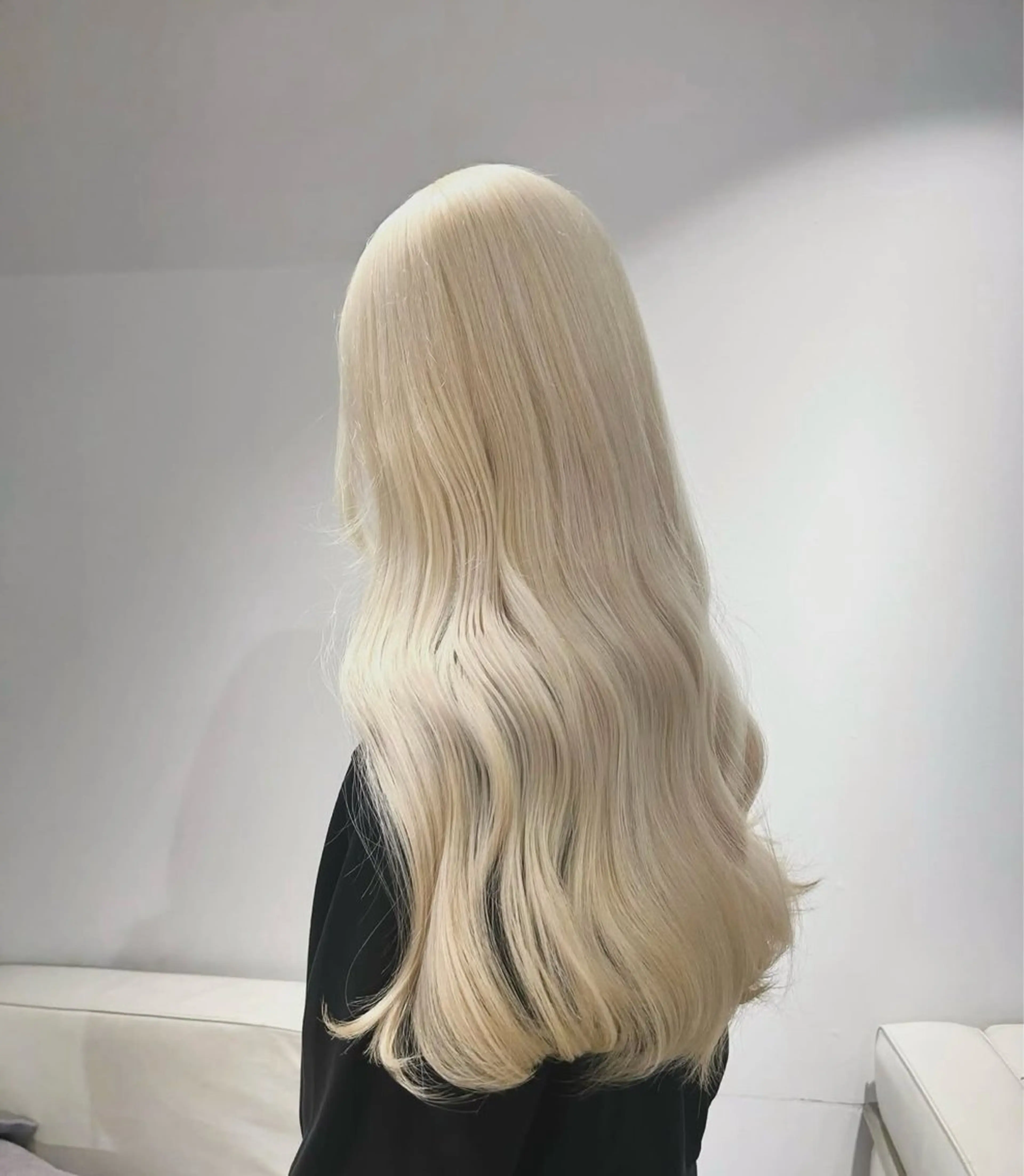 【11月限定】リタッチブリーチ+ワンカラー+トリートメント¥28,200→14,000の写真