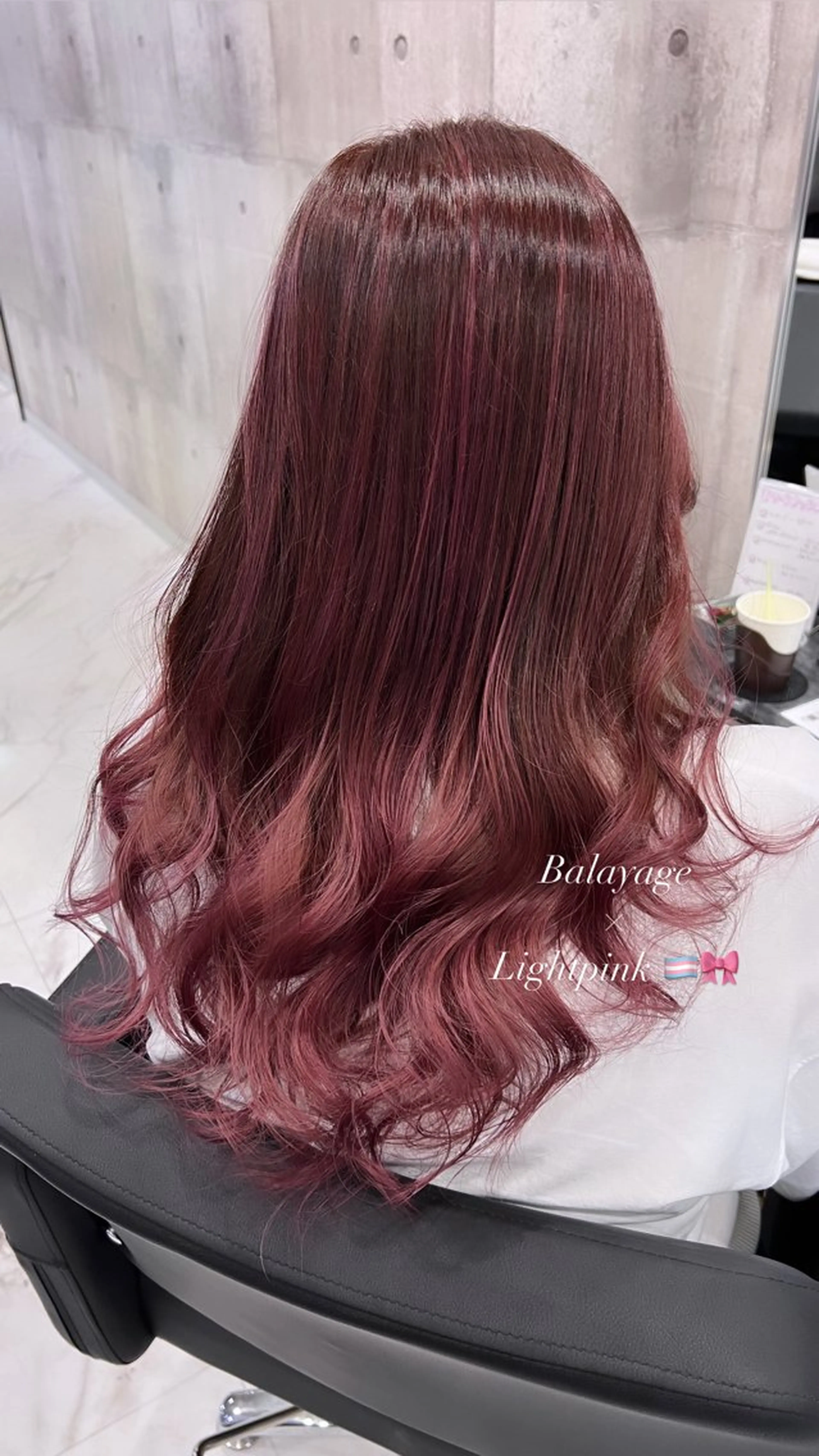 ロング カラー ピンクカラー ヘアカラー トリートメント ♡🎀垢抜け透明感 カラーaomi🐇♡のヘアスタイル