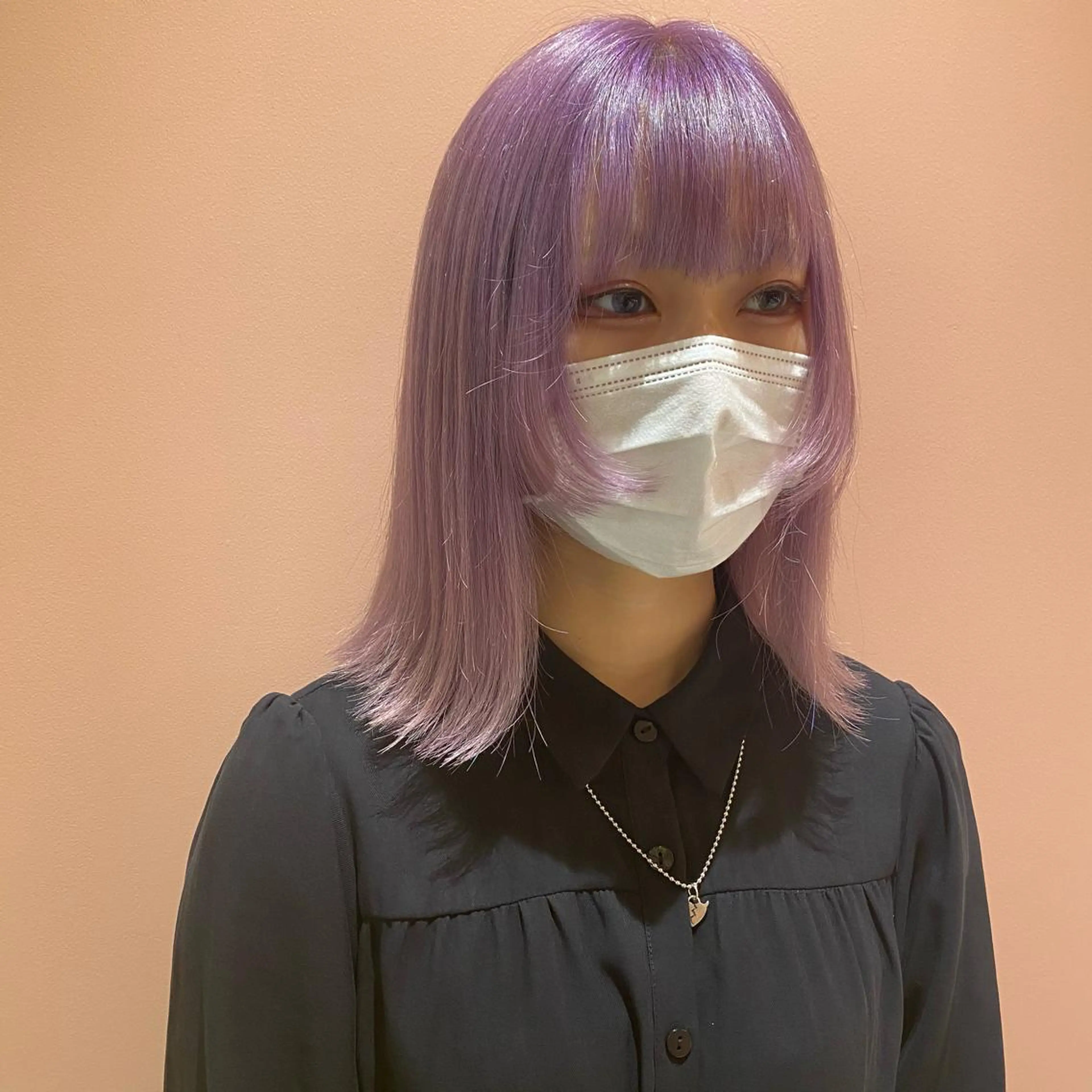 ミディアム カラー パープルカラー ORIKA 美容室のヘアスタイル