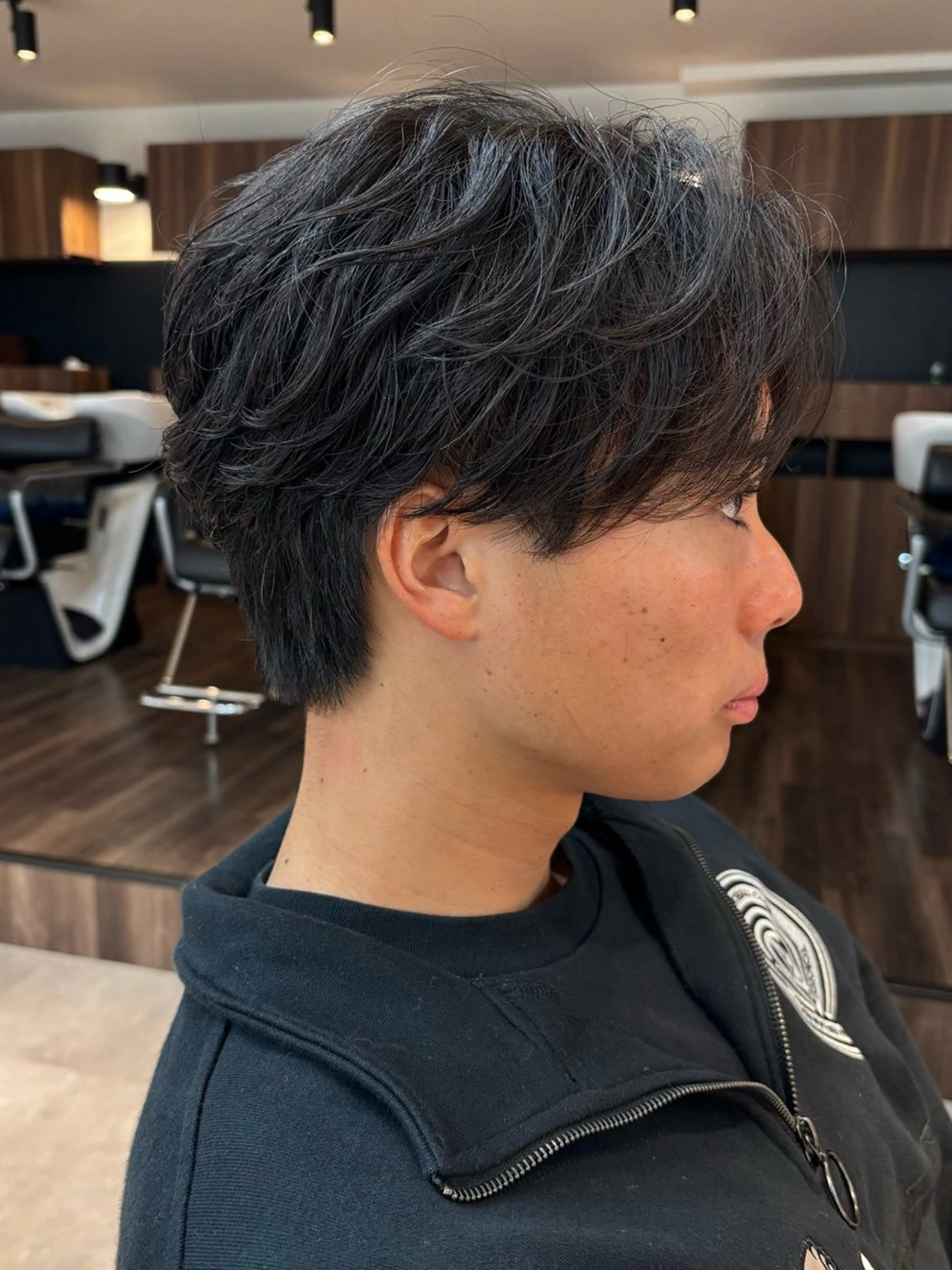 パーマ メンズ フェザーパーマ メンズパーマ カット パーマ 千葉駅フェザーパーマ メンズカット保立のヘアスタイル
