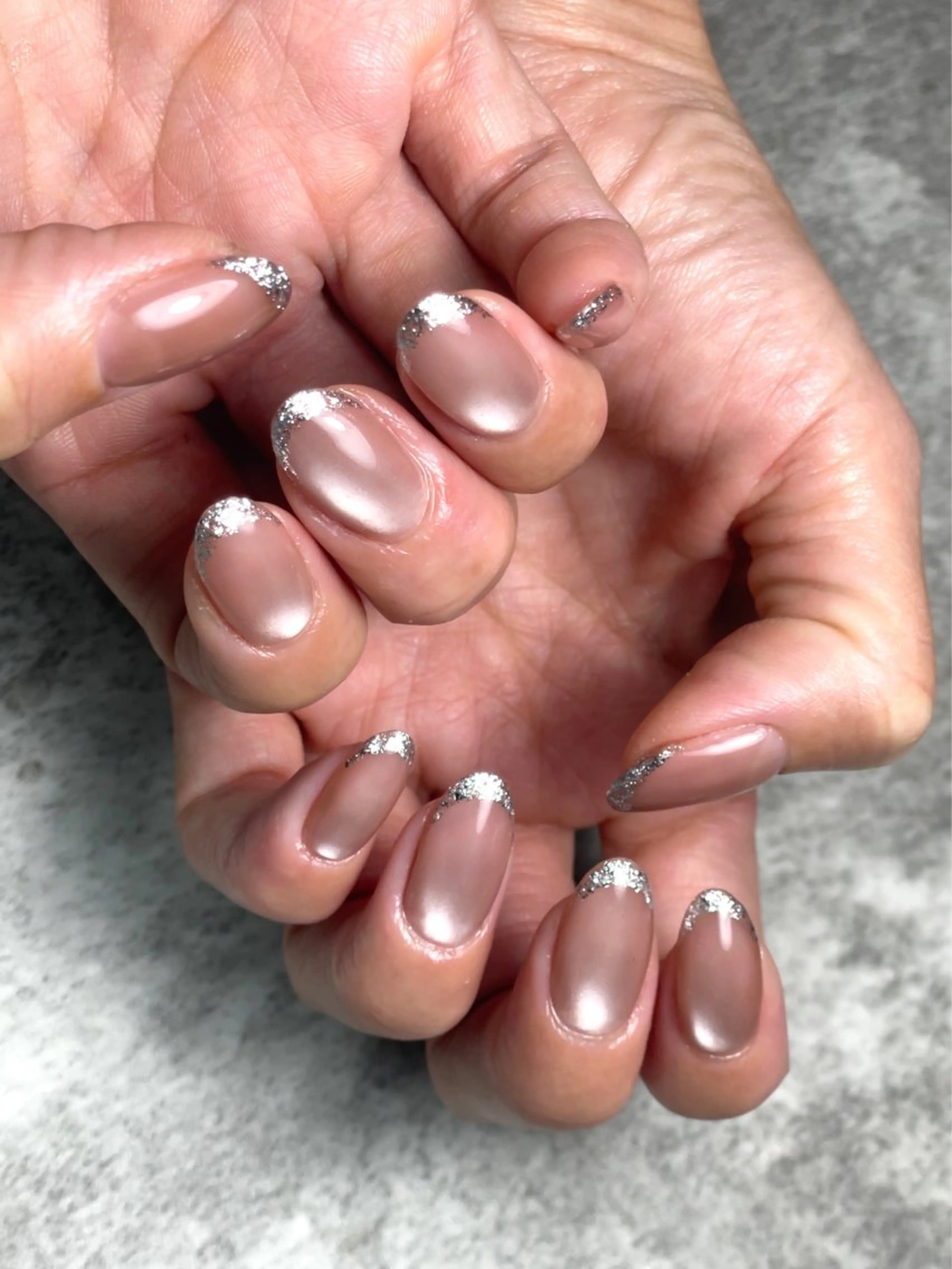 ネイル フレンチネイル ラメ(グリッター) マグネットネイル ハンドネイル RISA joie nailのネイルデザイン