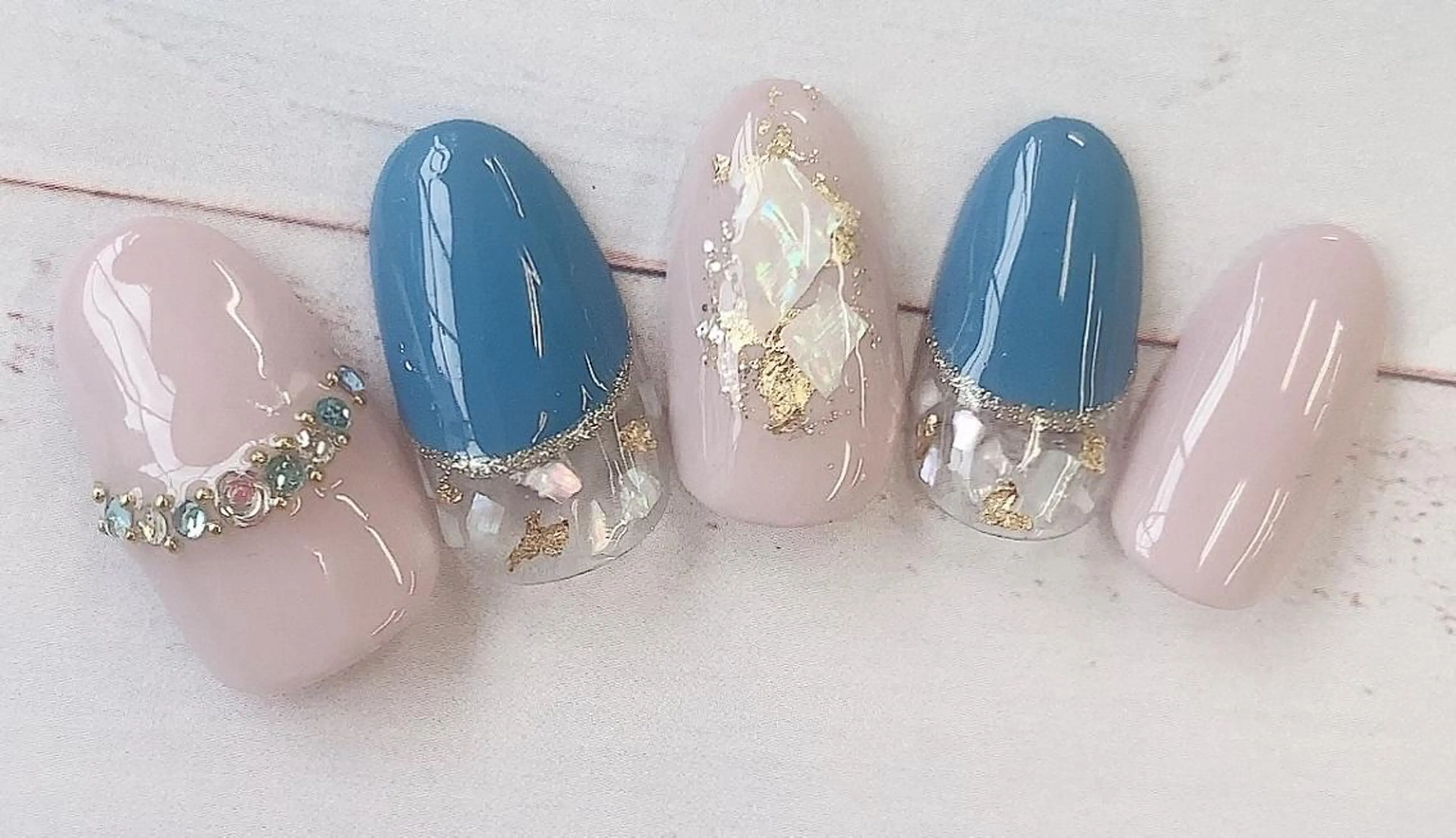 ネイル アートネイル Nail Eyeのマツエク・マツパデザイン