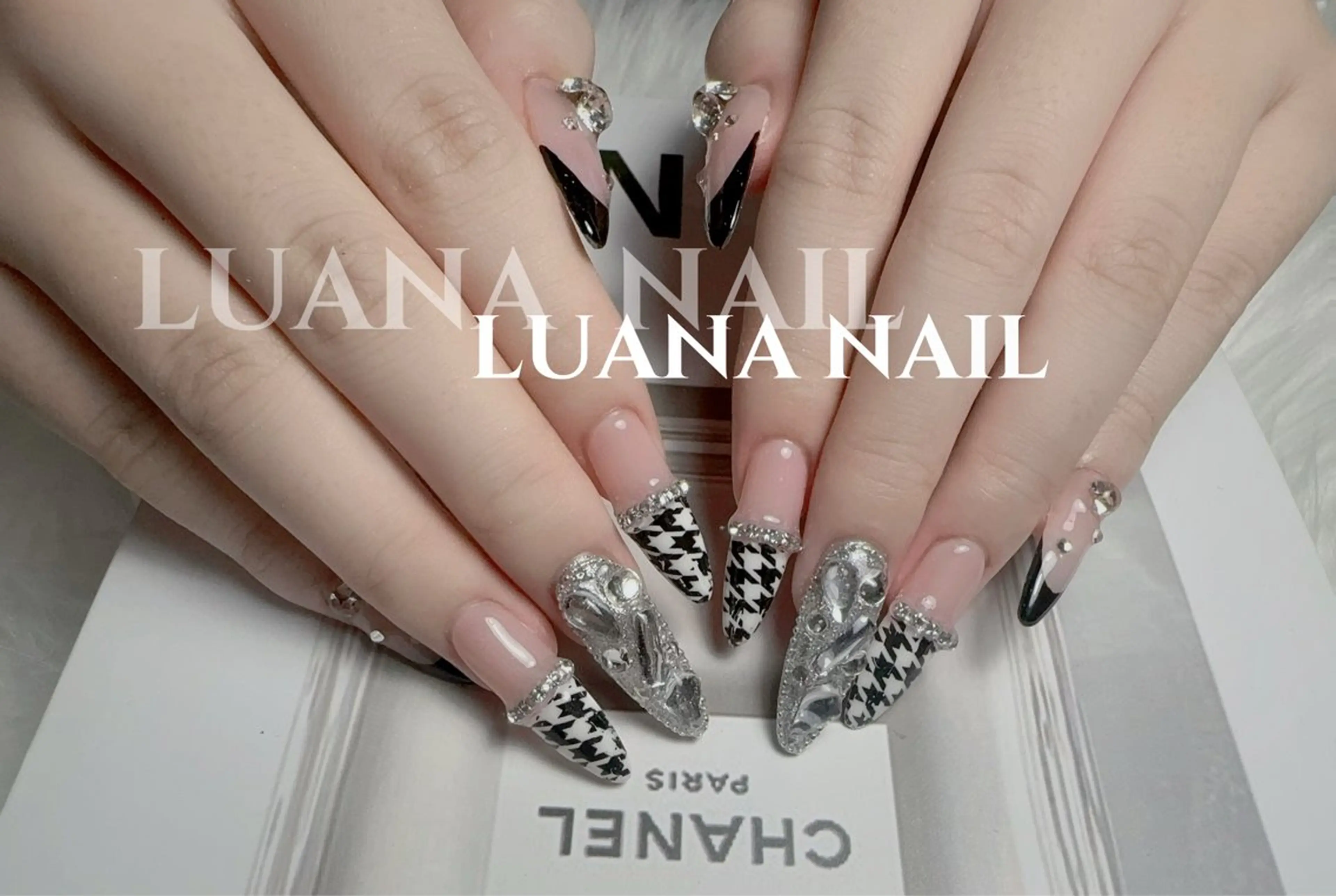 ネイル ハンドネイル Luana nail  salon所属・ルアナ ネイルサロンのネイルデザイン