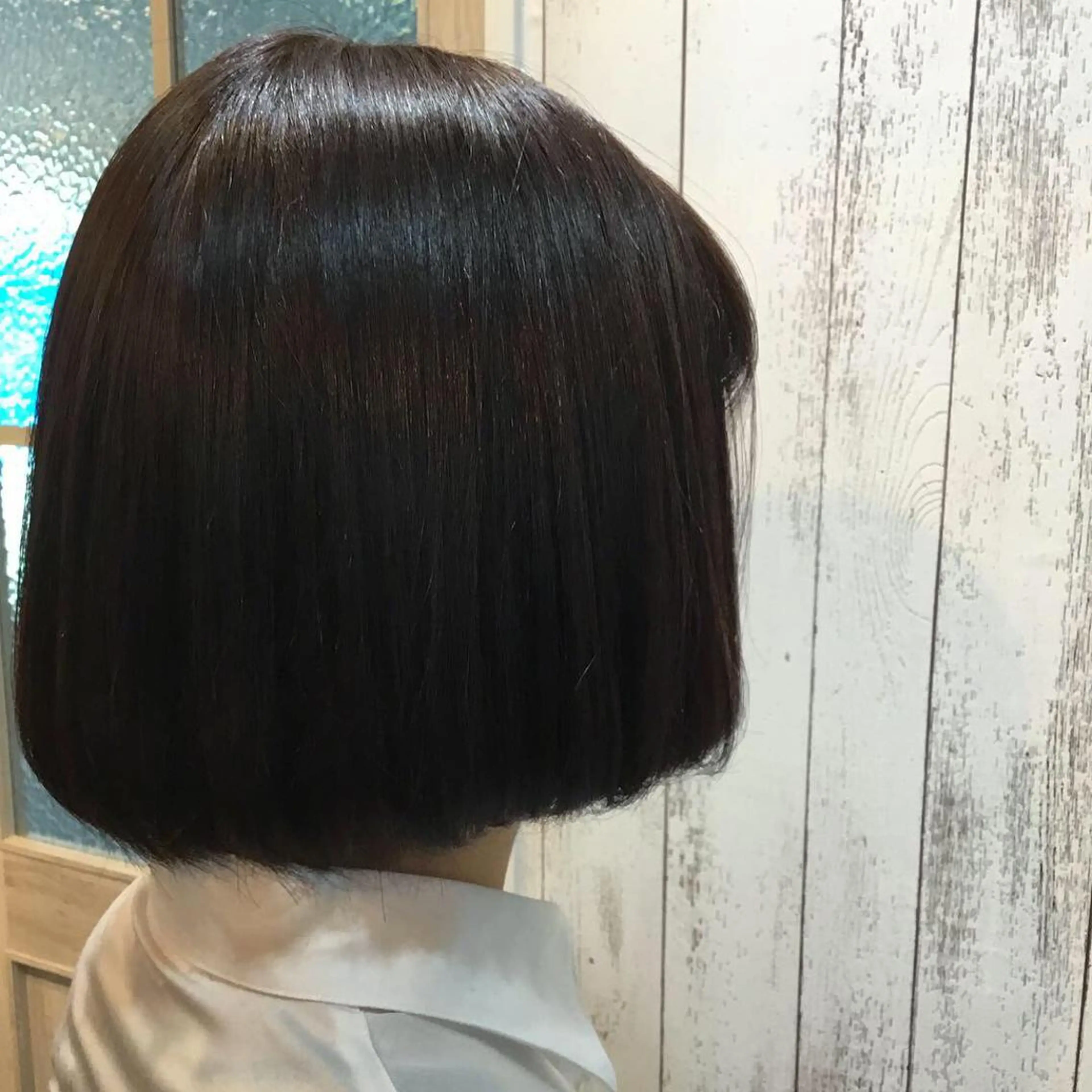 ショート カラー パーマ 金崎 新吾のヘアスタイル