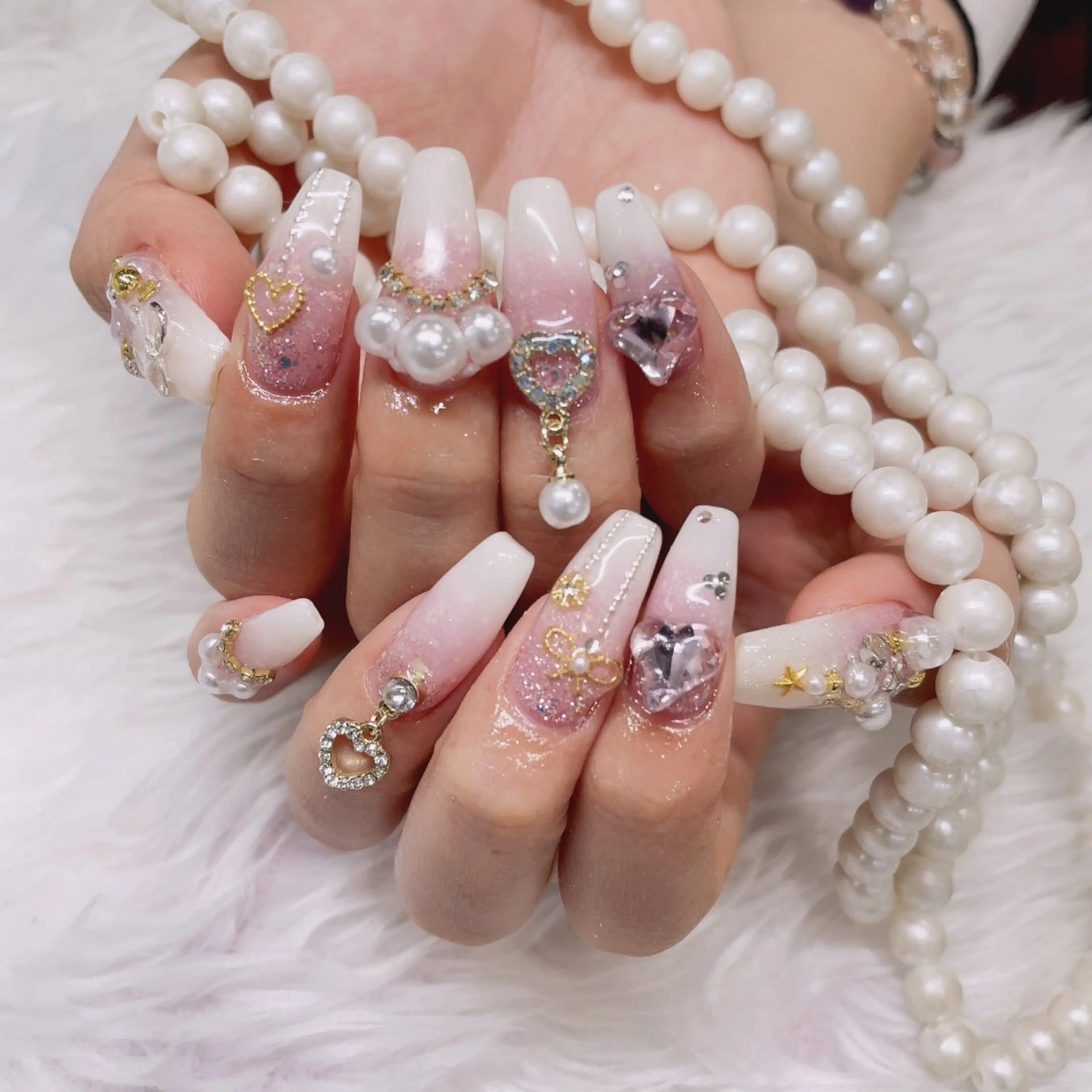 セミロング cho nailのネイルデザイン