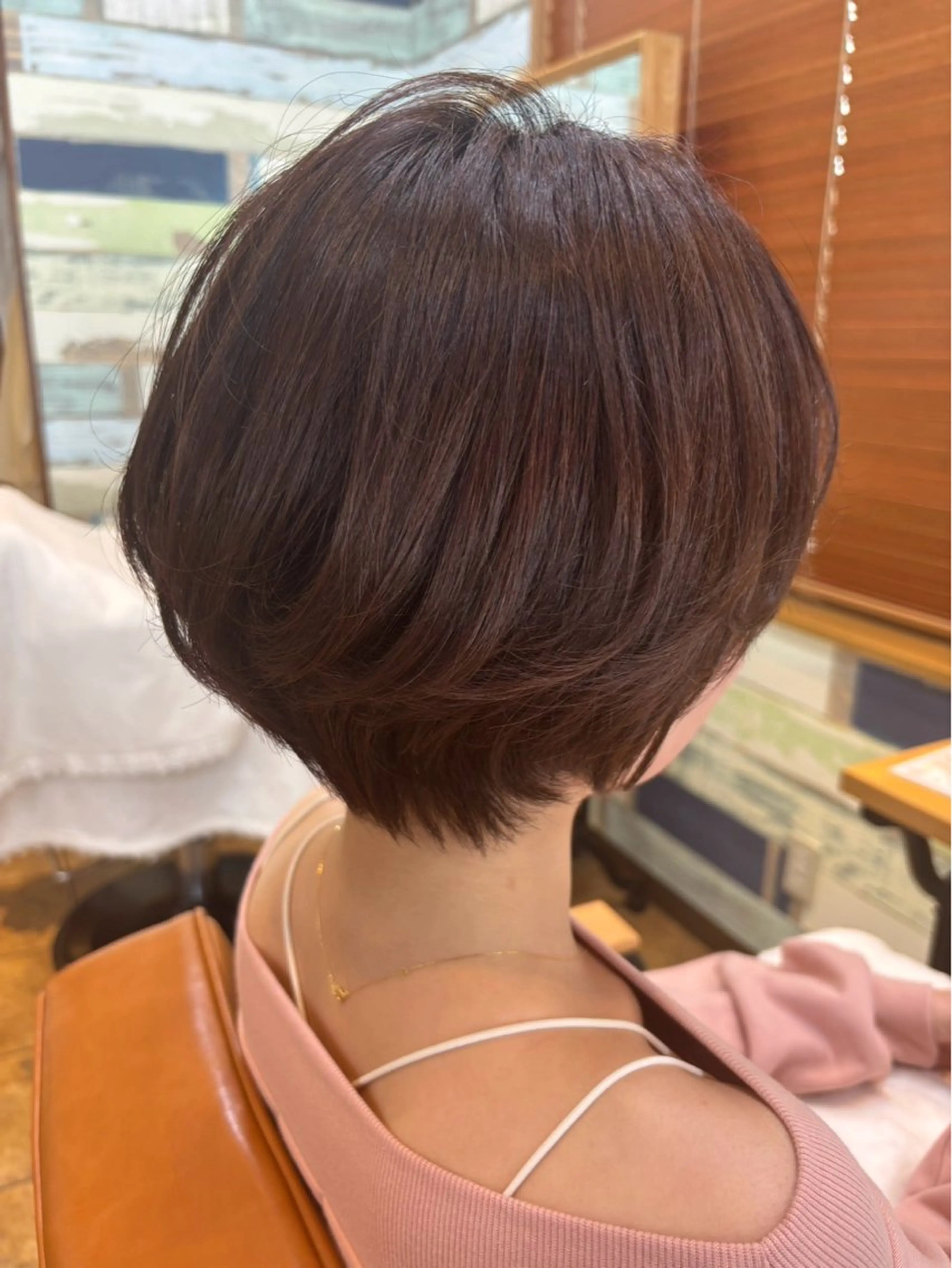 ショート ヘアカラー 透明感カラー🫧🩵 林　菜々美のヘアスタイル