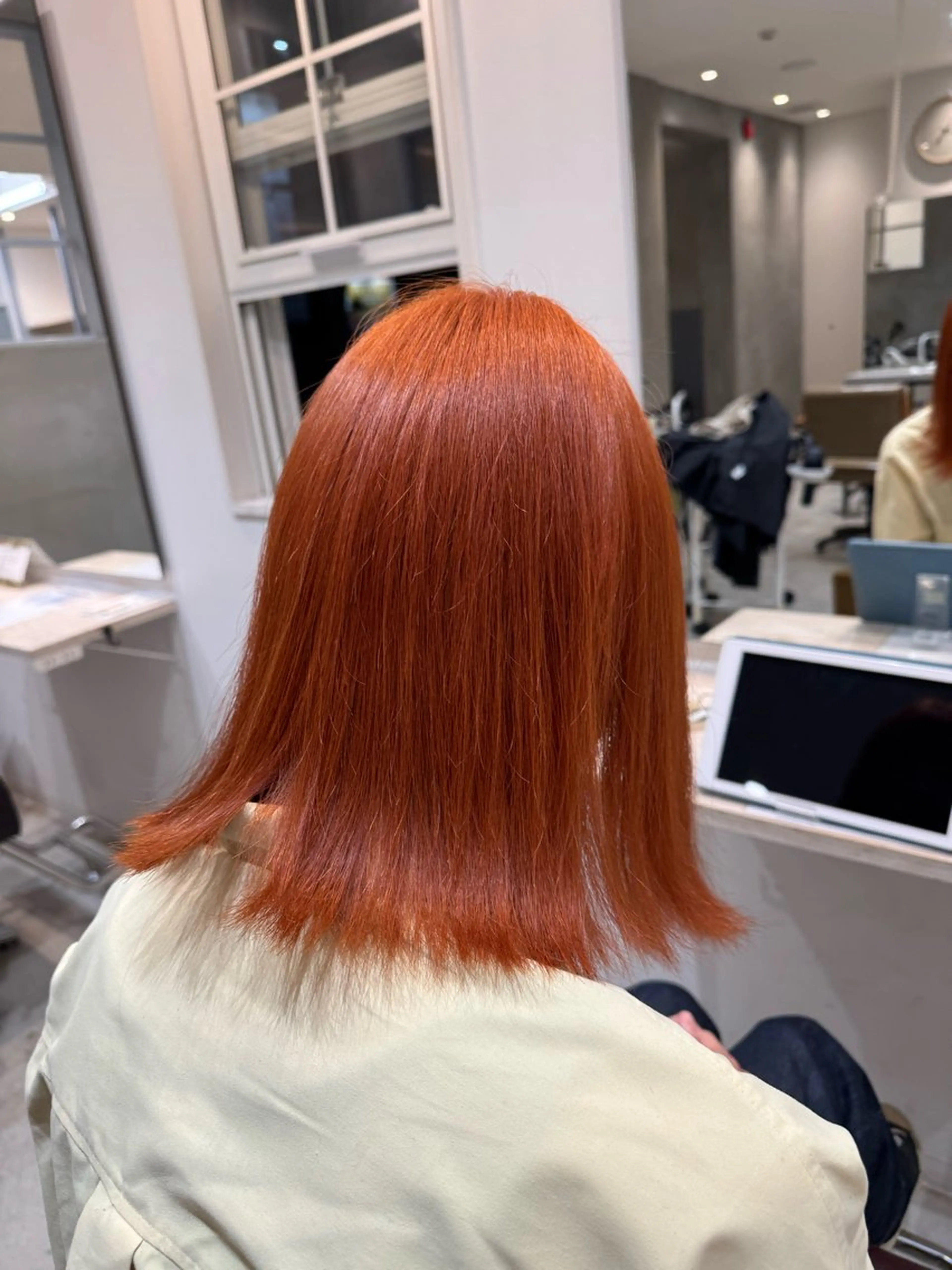 ミディアム カラー ミディアムパーマ バレイヤージュ ベージュカラー ブリーチ ブロンド hono/ブリーチ /Lote.一宮のヘアスタイル