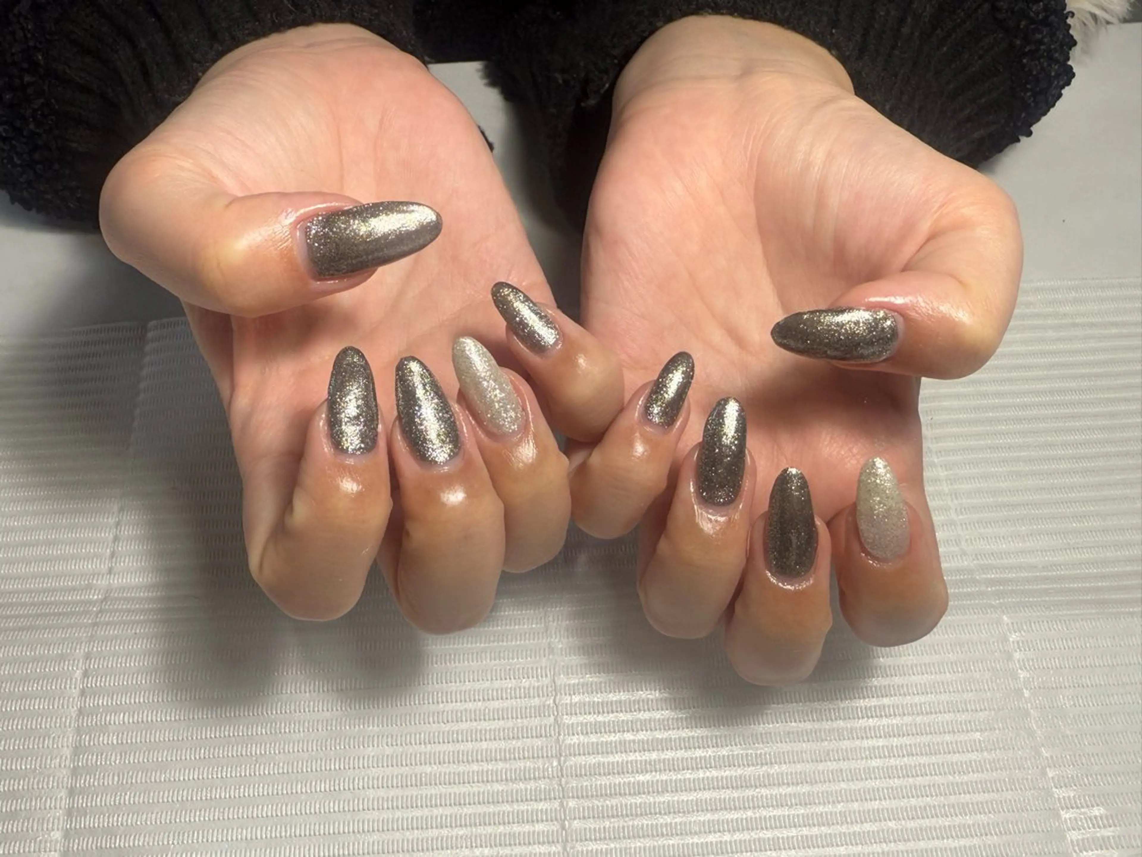 ネイル m.nail所属・梁原 恵のネイルデザイン