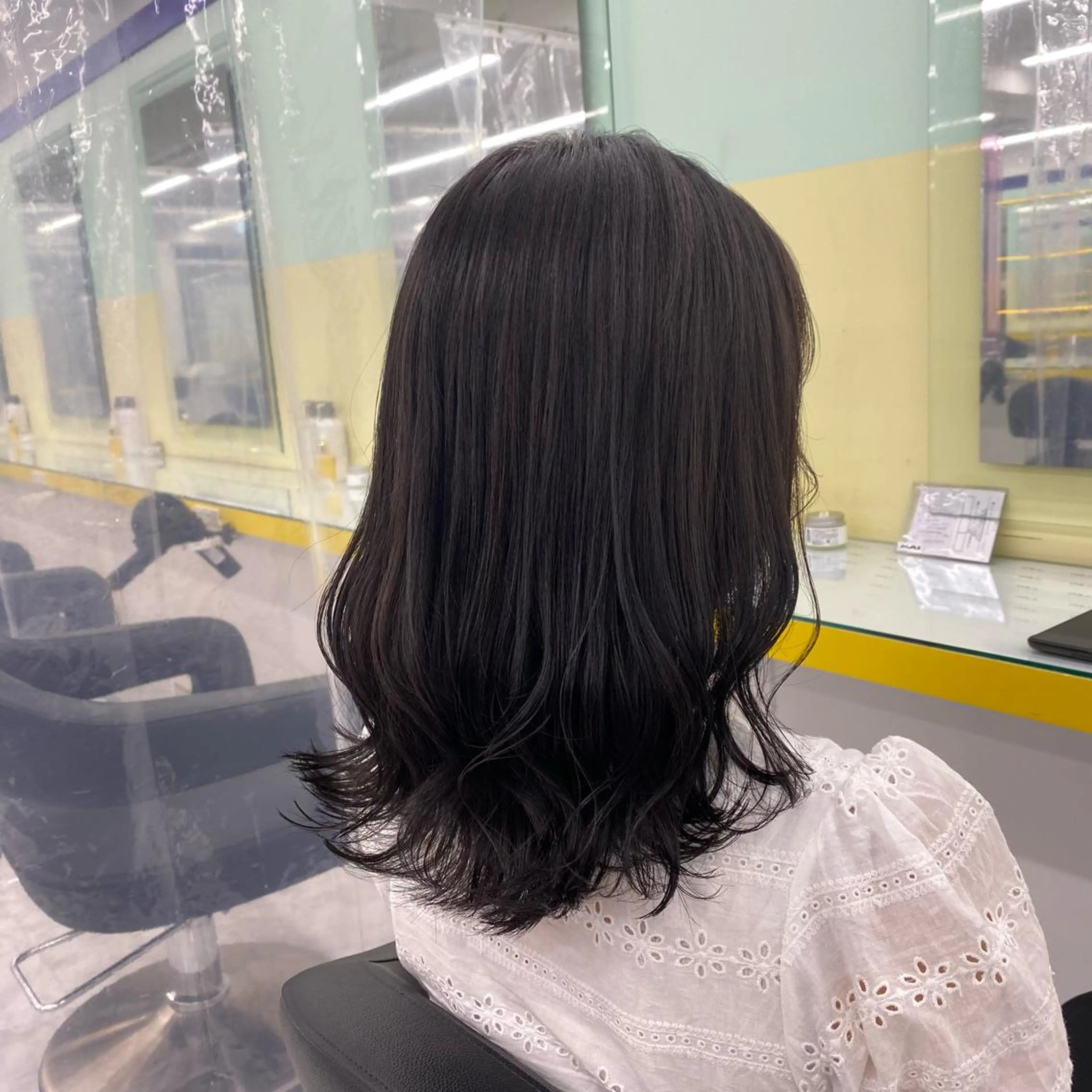 セミロング カラー ヘアアレンジ ヘアカラー GOTODAY shair salon 横浜mare店所属・透明感抜群カラー mai🍑♡のヘアスタイル