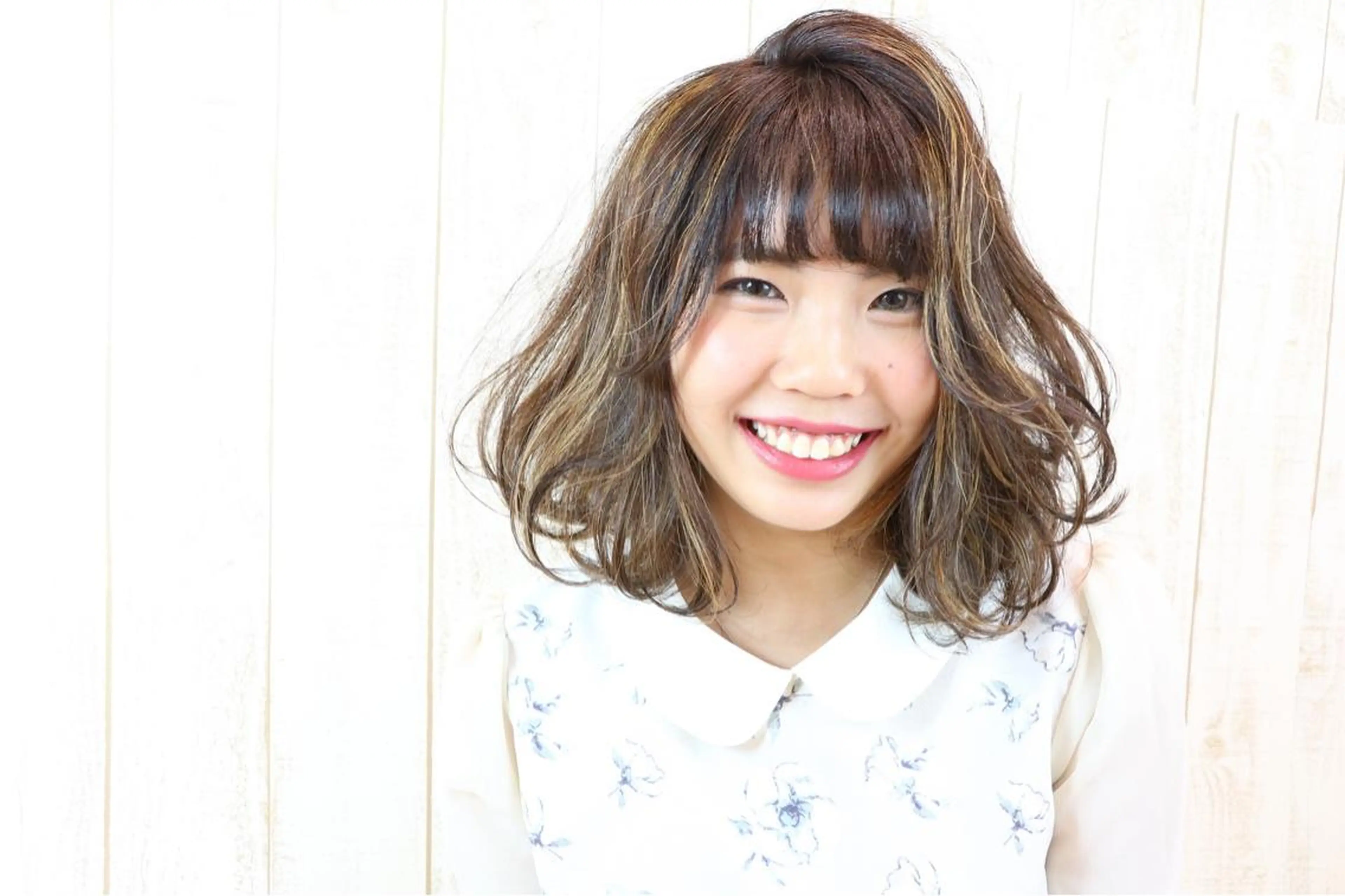 ショート ミディアム セミロング ロング カラー パーマ ハイライトカラー ボブ ハイライト LUCK本厚木 浦住 貴大のヘアスタイル