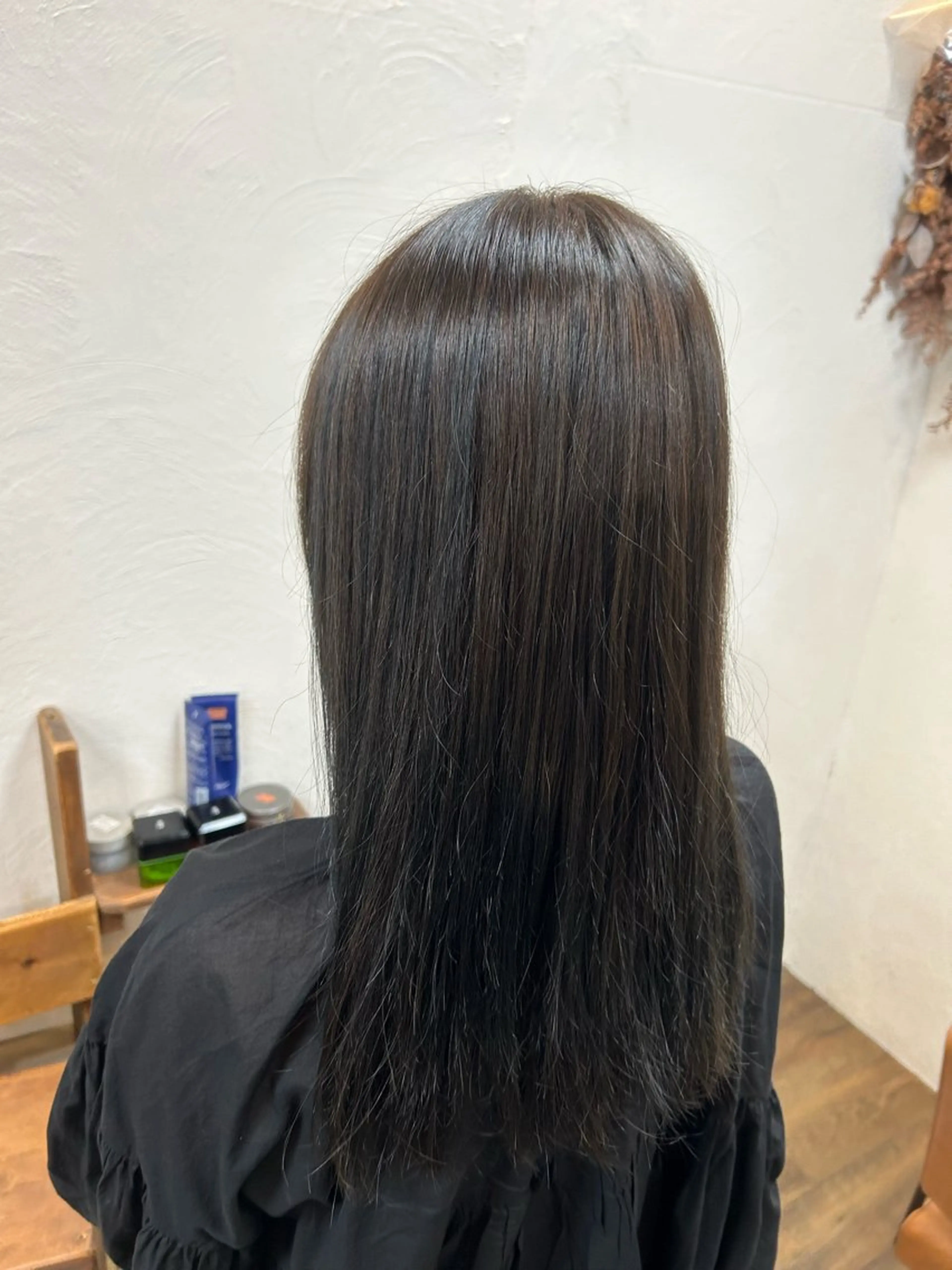 ミディアム カラー アッシュ ハイライトカラー ハイライト ヘアカラー 徳 永のヘアスタイル