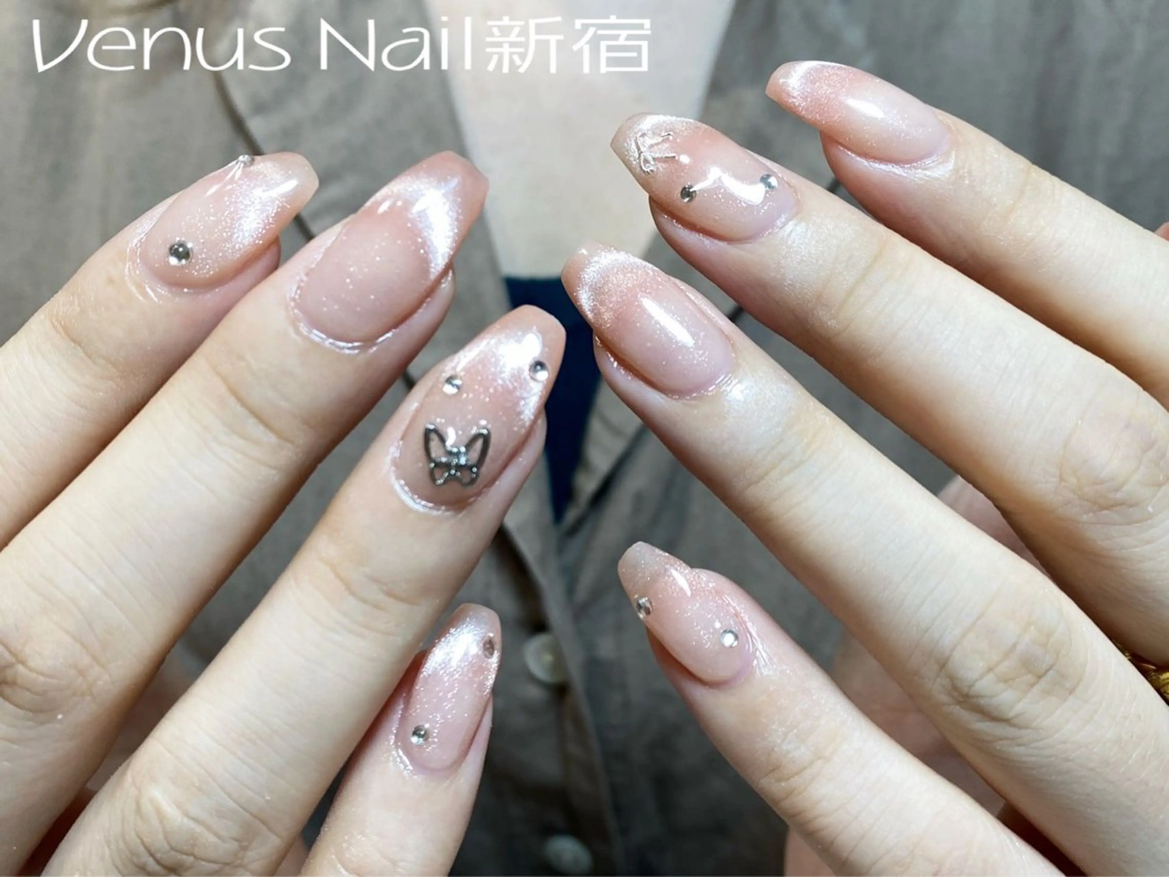 ショート ハンドネイル Venusパラジェル 長さだし専門店のネイルデザイン