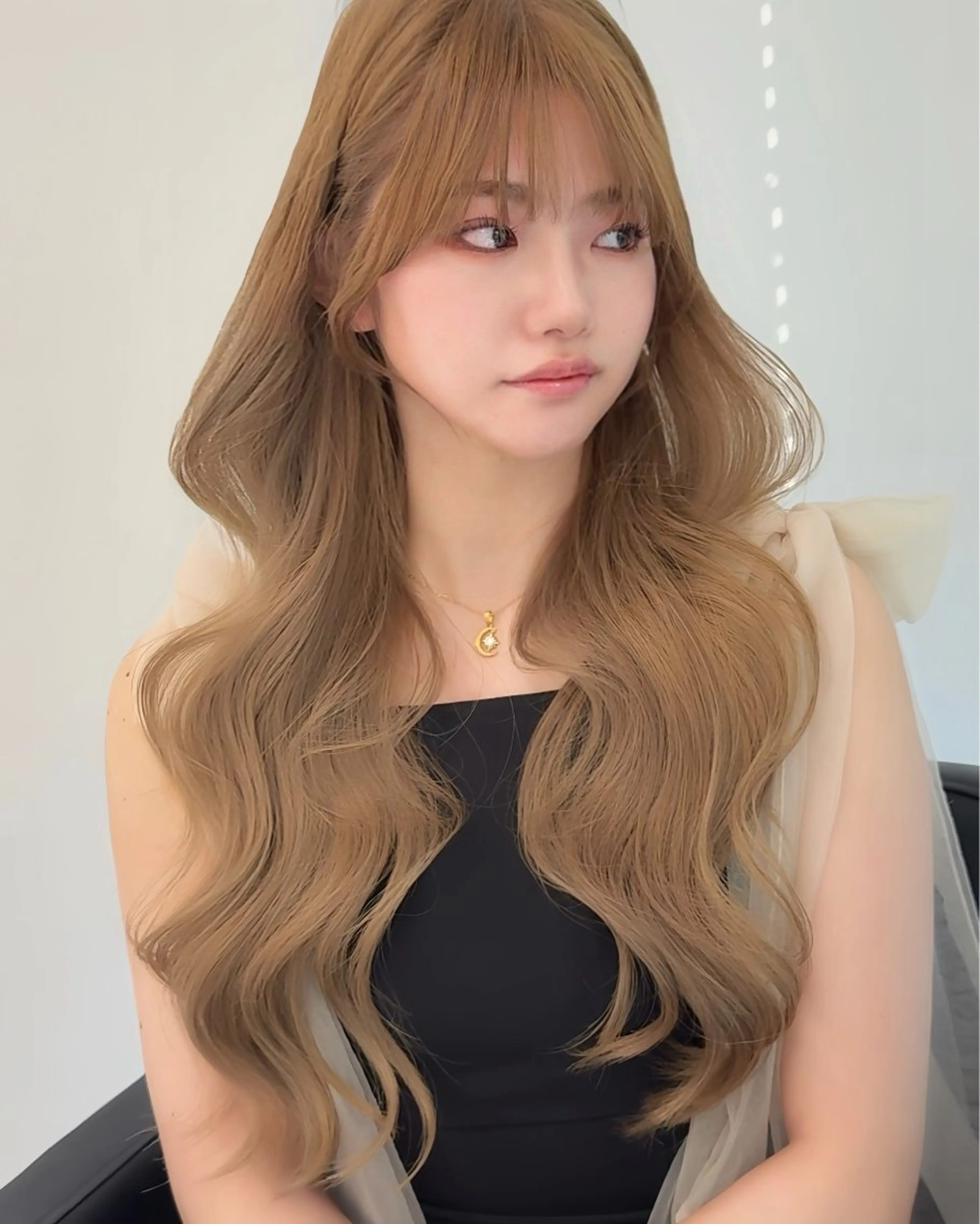 ロング カラー ベージュカラー ブリーチ ダブルカラー ミルクティーベージュ ブリーチなしカラー ヘアカラー ♦ブリーチなしカラー ×レイヤー♦中島良太のヘアスタイル