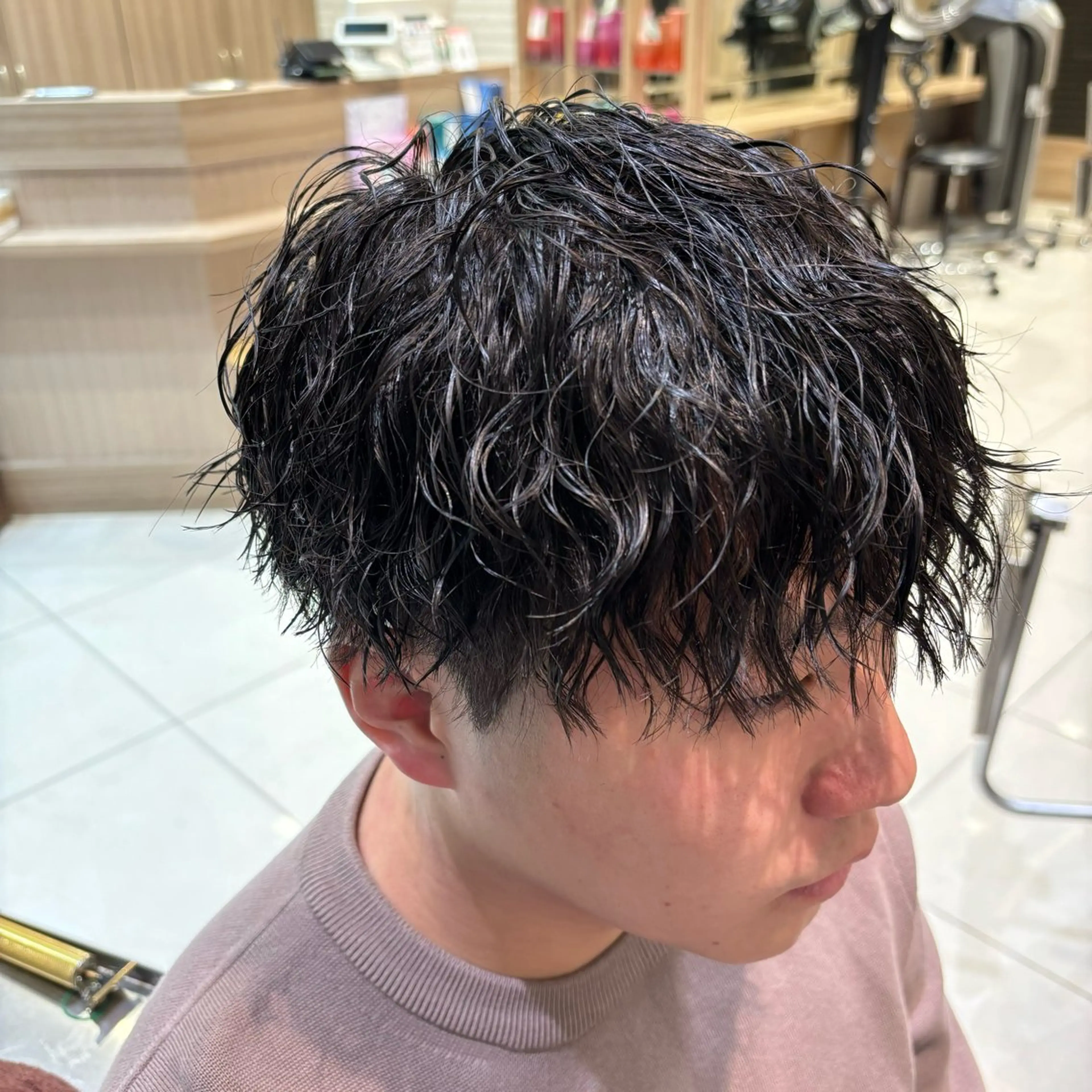 パーマ メンズ 波巻きスパイラル・ カルマ/aoiのヘアスタイル