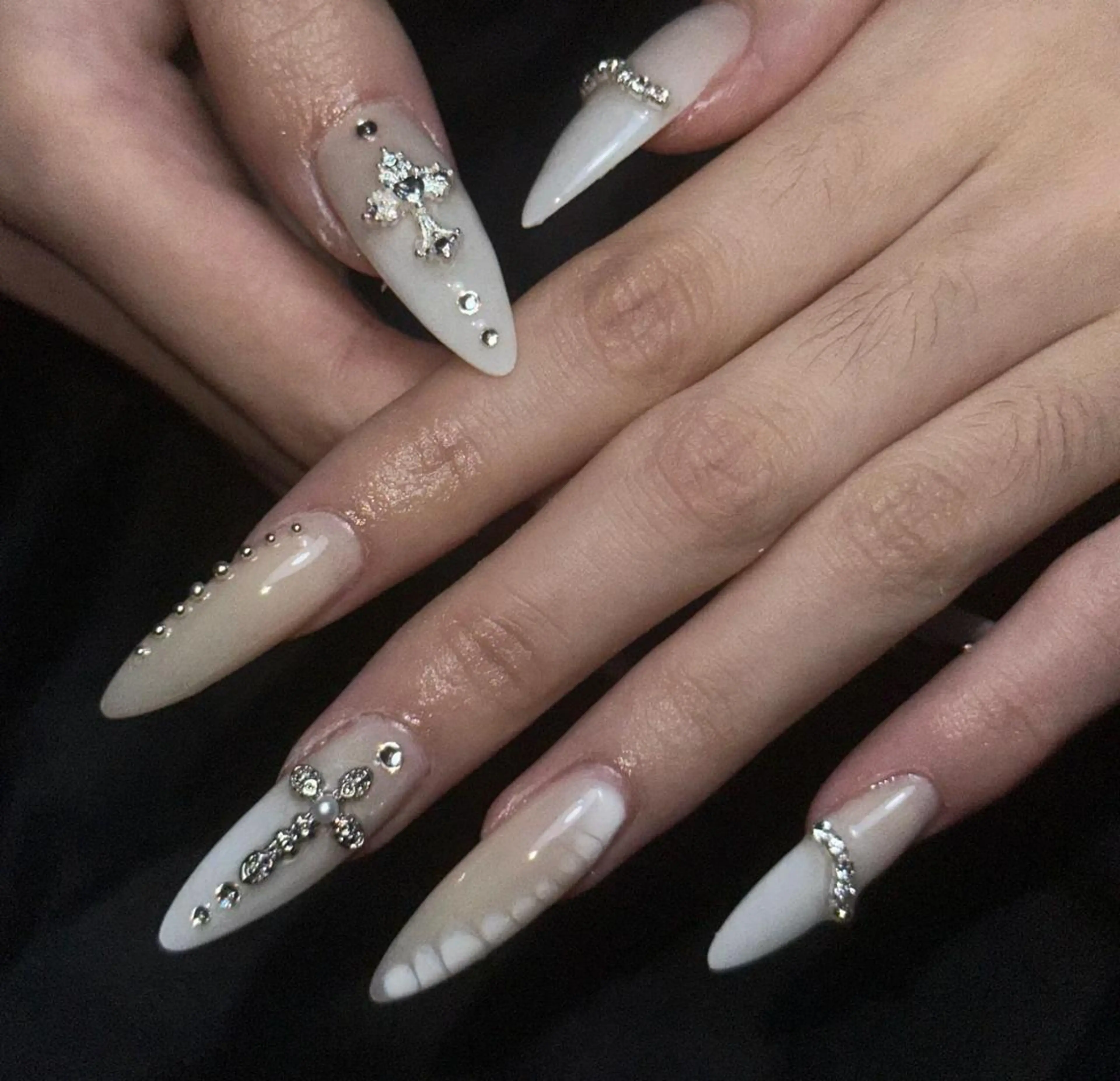ネイル ハンドネイル 🍑 momo_nailのネイルデザイン