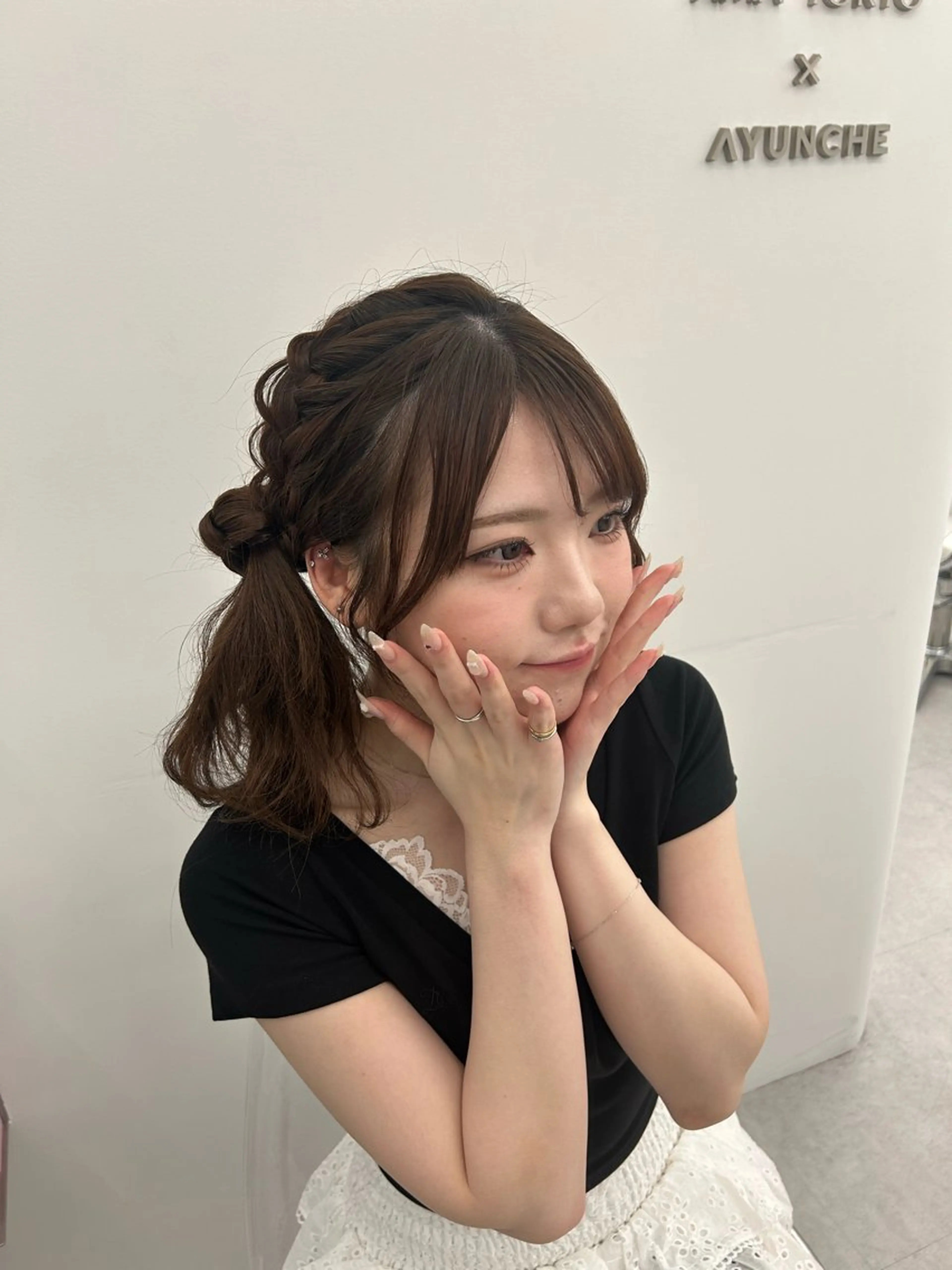 ロング ヘアセット 加藤 優里のヘアスタイル
