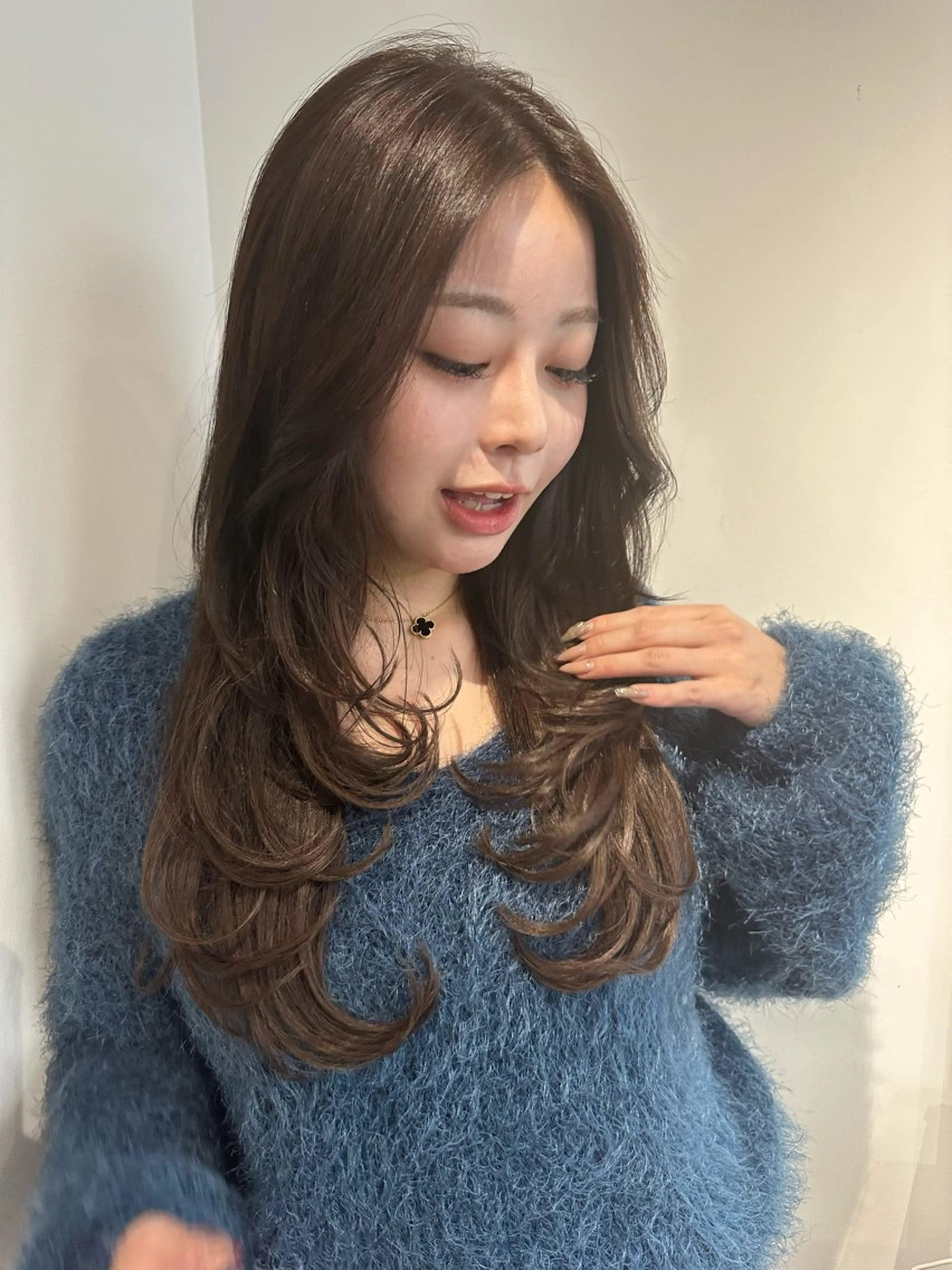 ロング カラー カット ヘアカラー トリートメント 海外風 レイヤー 💠MIKUのヘアスタイル