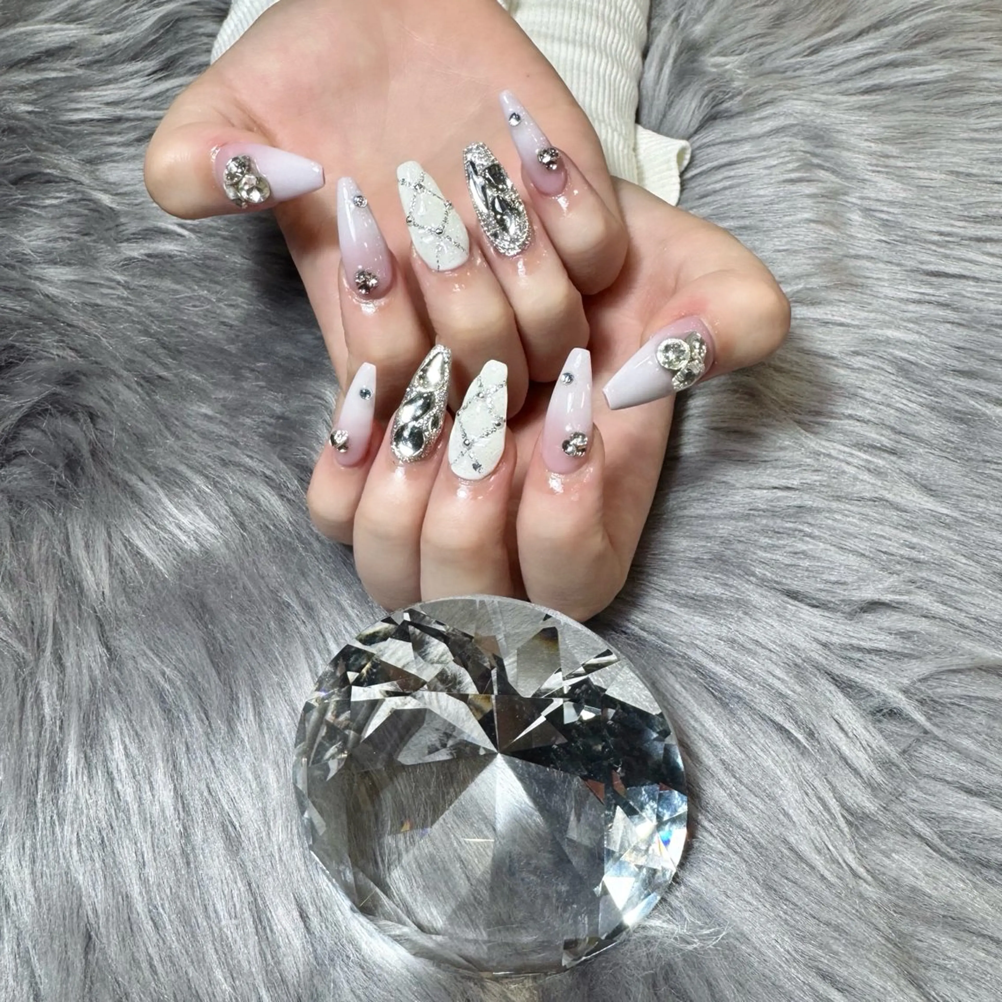 ネイル ハンドネイル ドリスネイルサロン所属・Doris Nail Salonのネイルデザイン