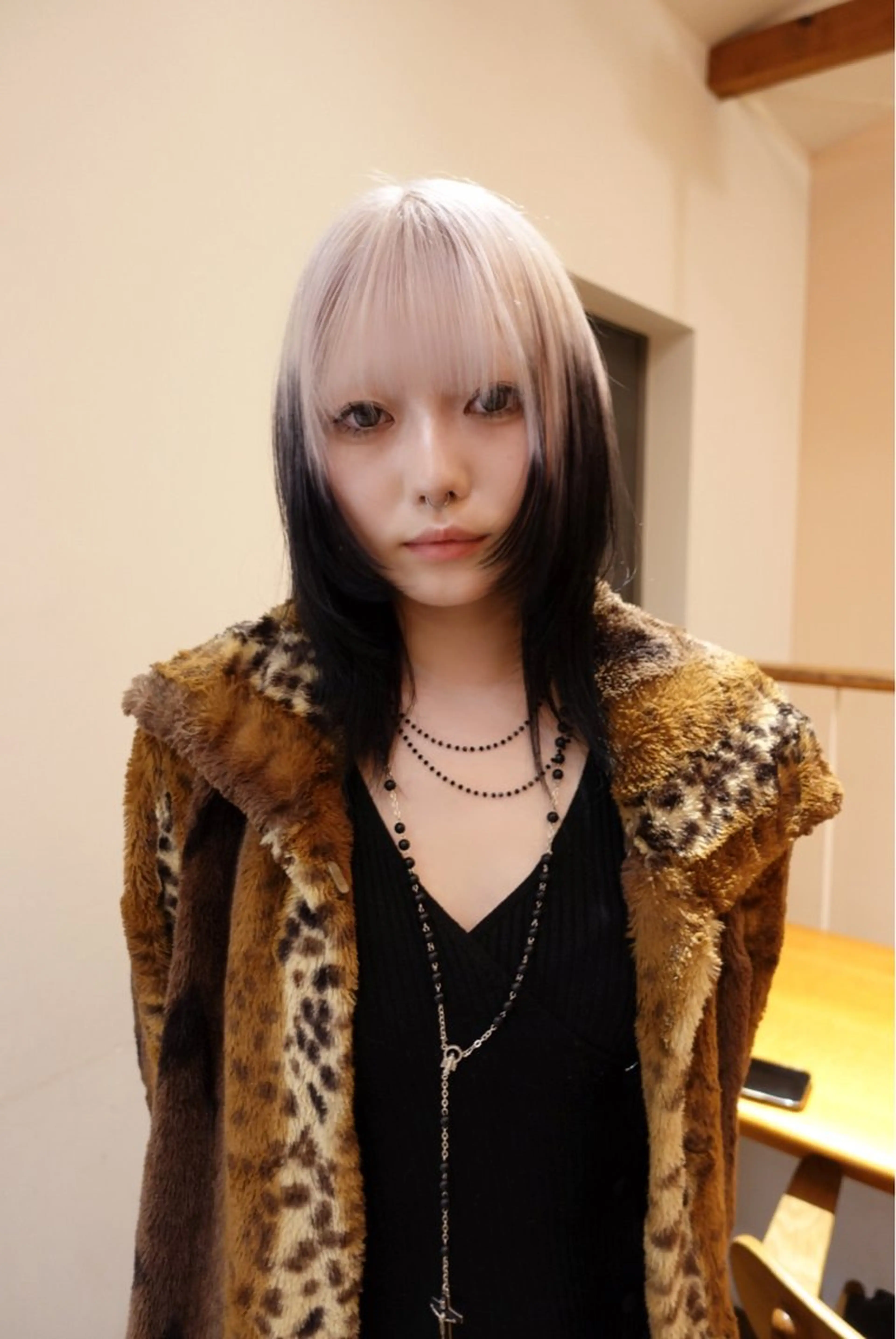 セミロング ヘアカラー トリートメント Null 表参道所属・岩下昂世/ ハイトーン/デザインのヘアスタイル