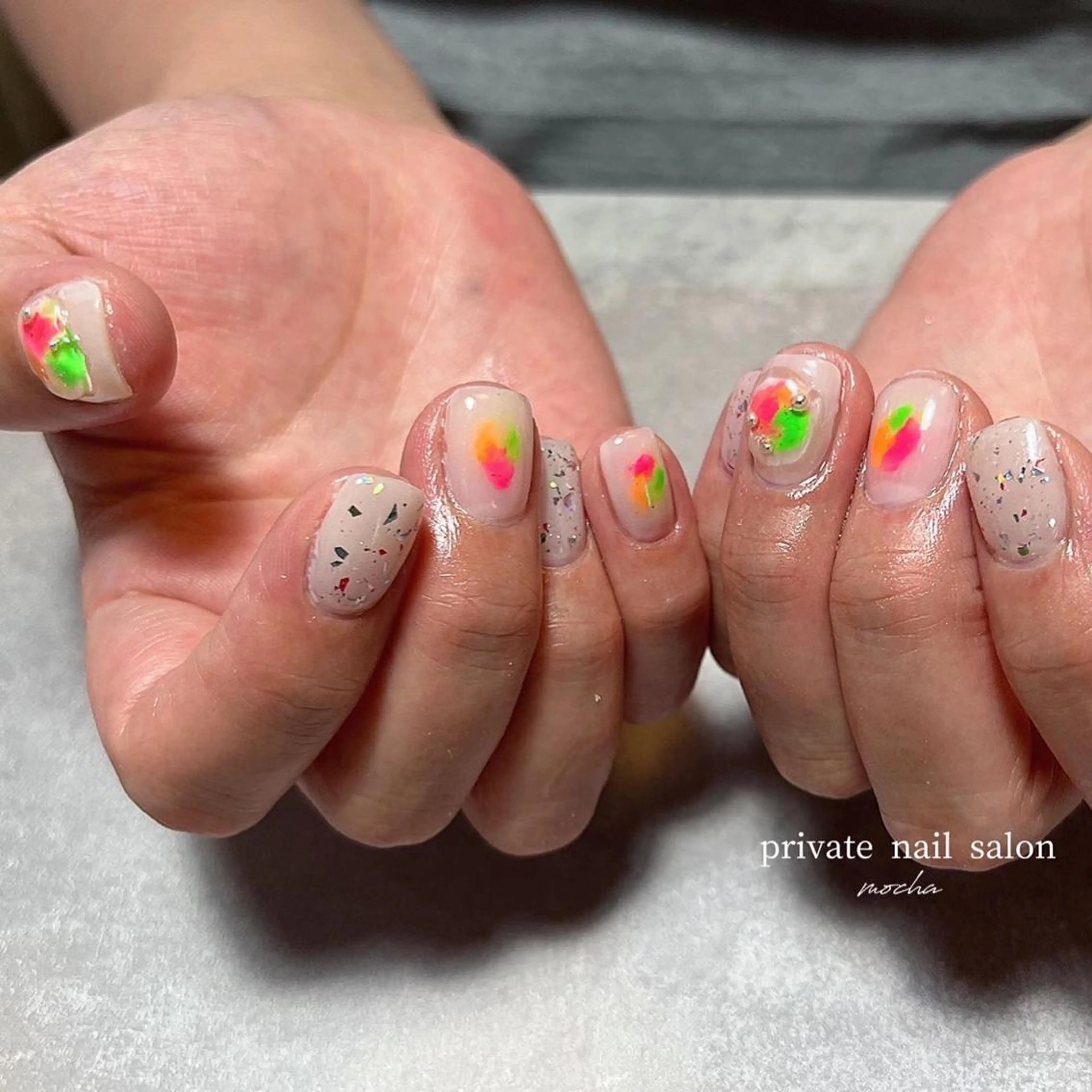 ネイル カジュアル チークネイル フレンチネイル ジェルネイル マグネットネイル mocha nailのネイルデザイン