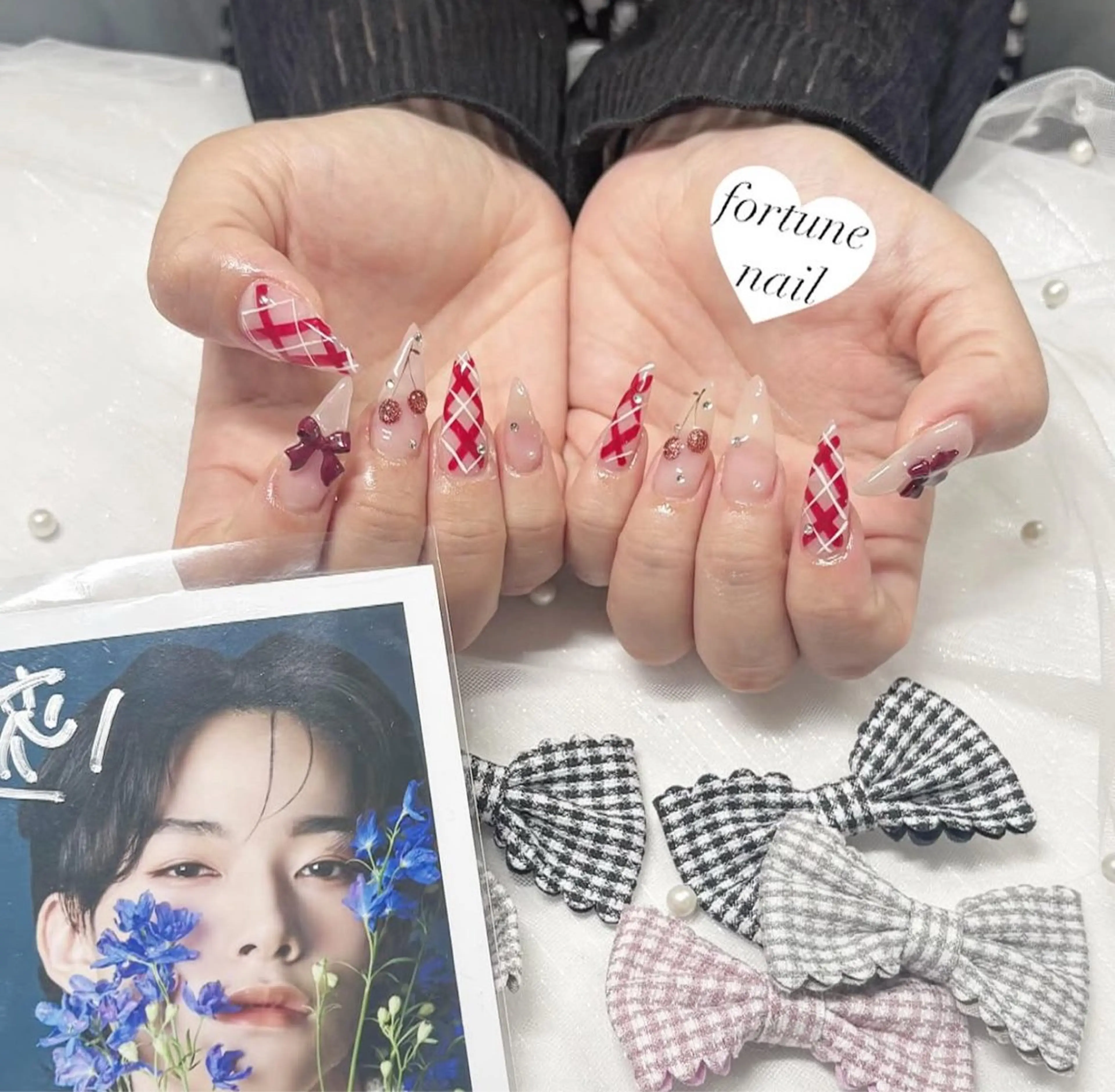 ネイル リボン ハンドネイル ☆saori ☆のネイルデザイン