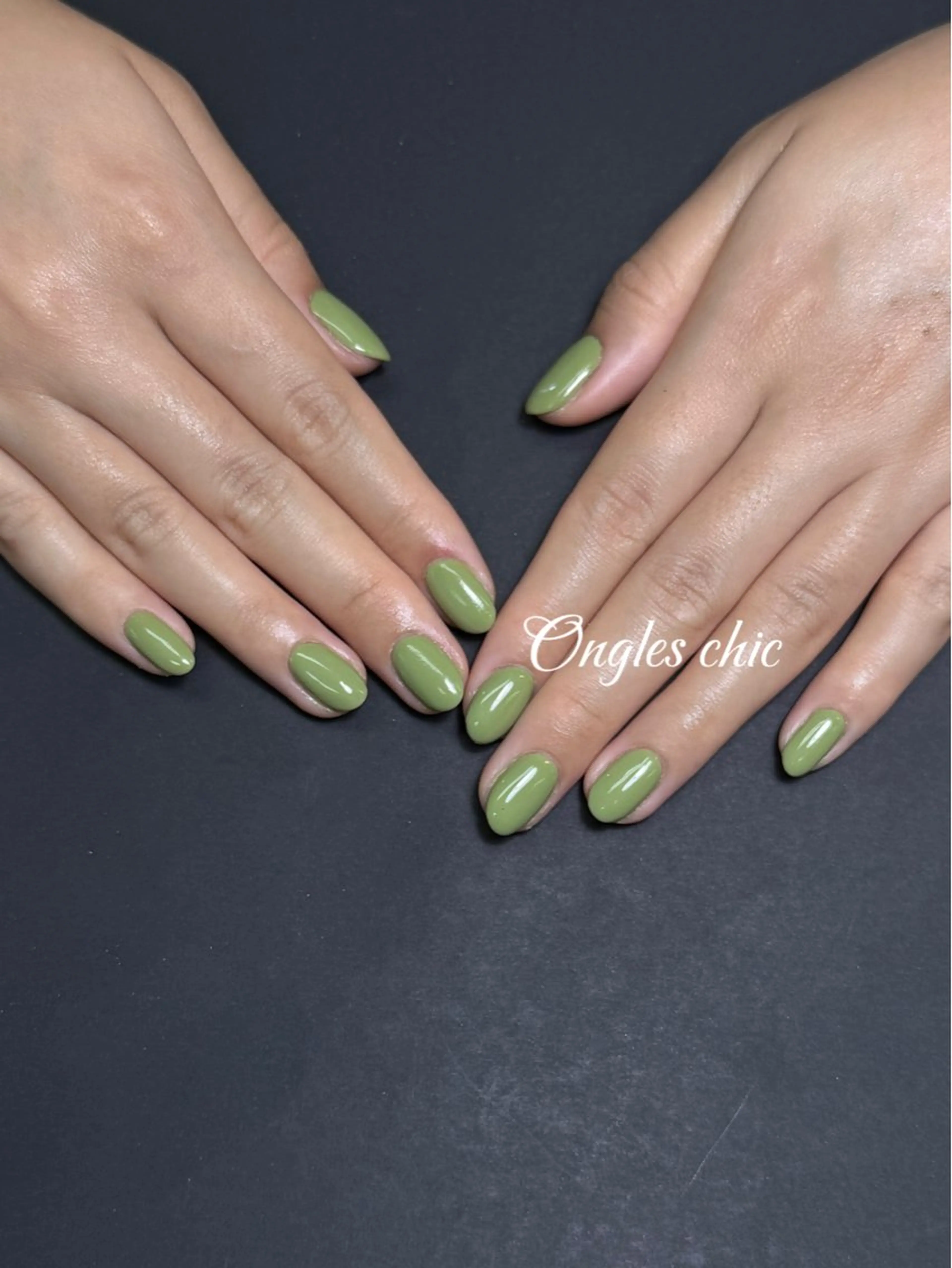 ネイル ハンドネイル ハンドケア ongles chicのネイルデザイン