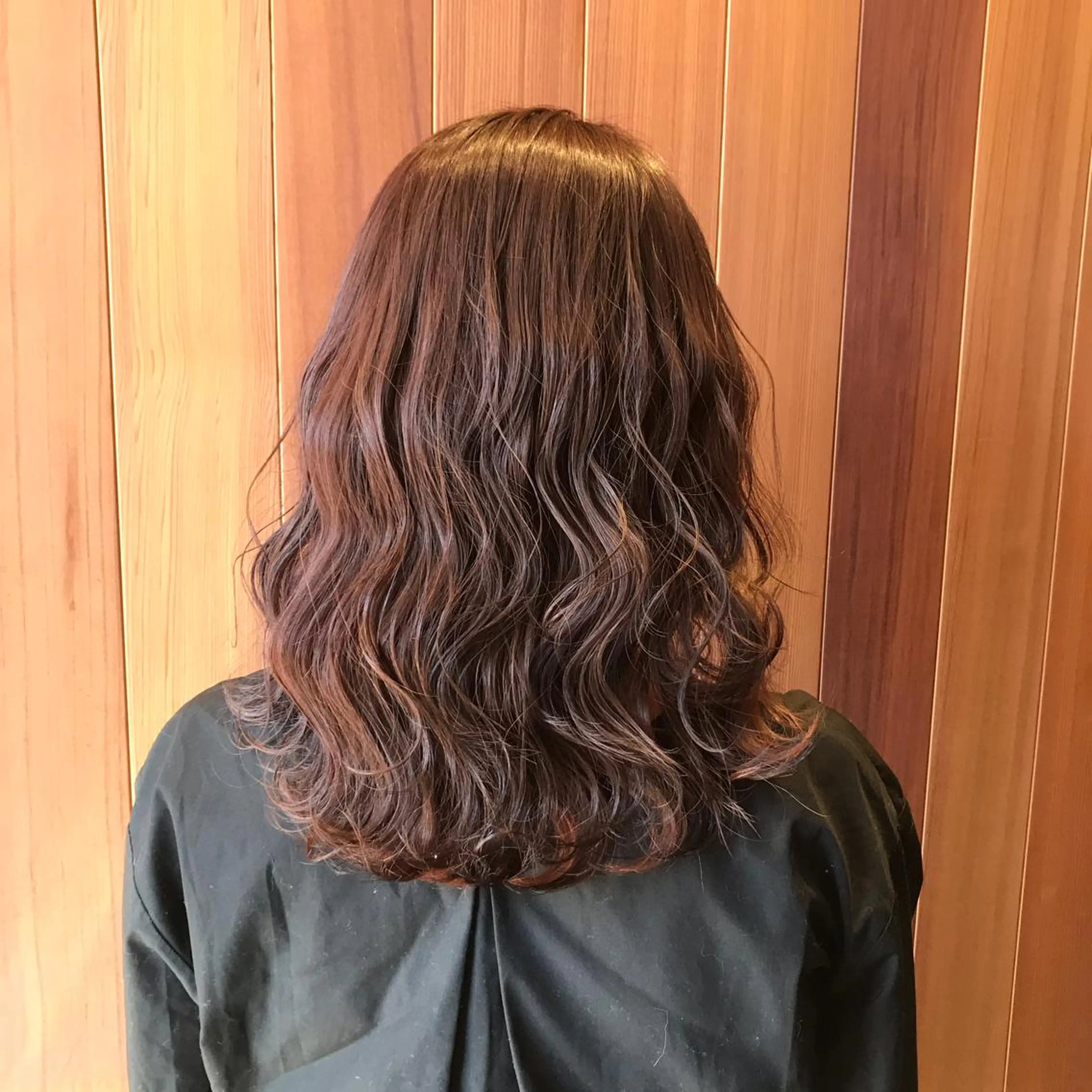 ミディアム 松村 由莉香/ カラー/髪質改善のヘアスタイル