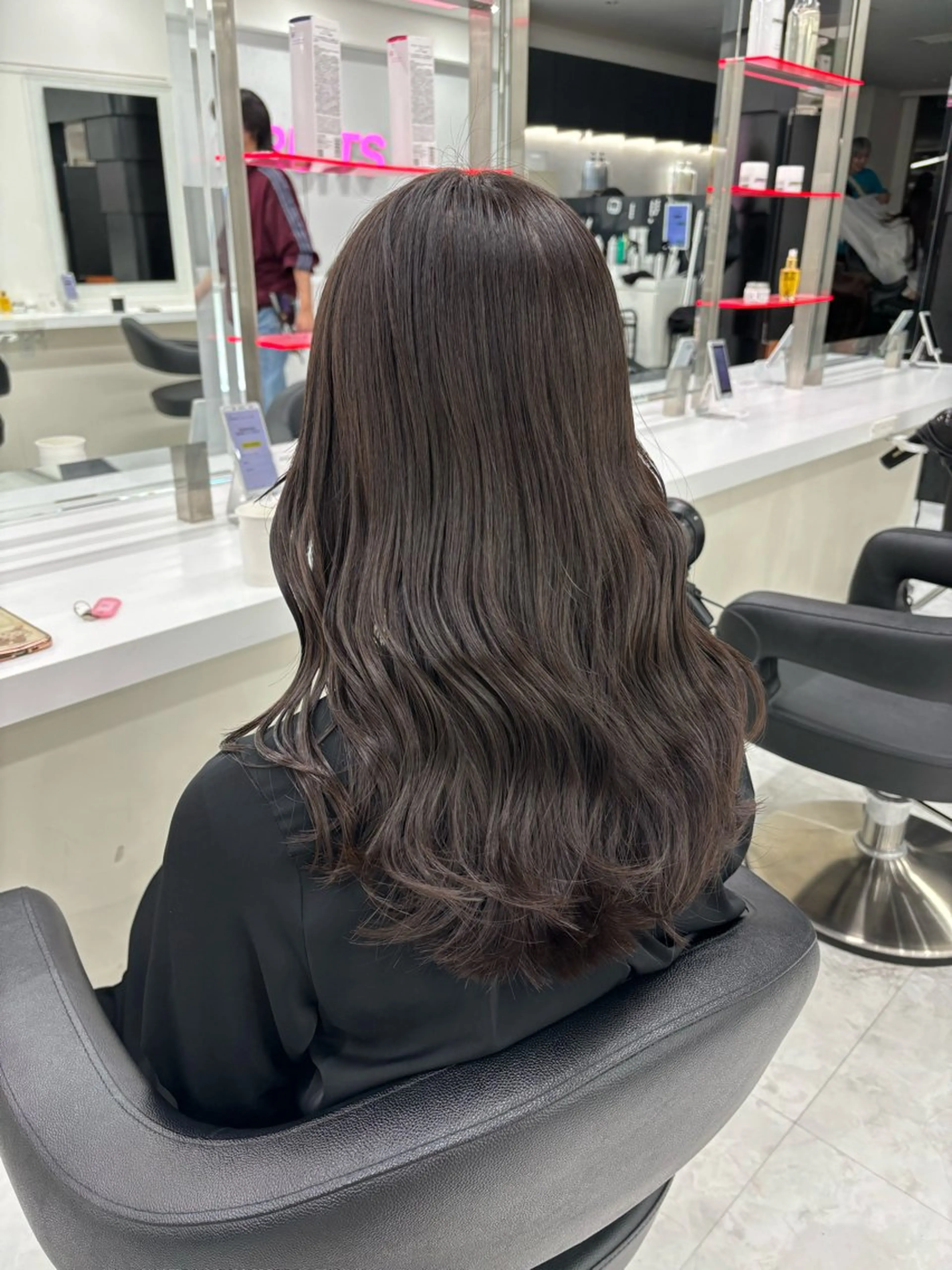 ロング カラー ヘアカラー ヘアセット 透明感💕今っぽ似合 わせ𝐍𝐨. 𝟏のヘアスタイル