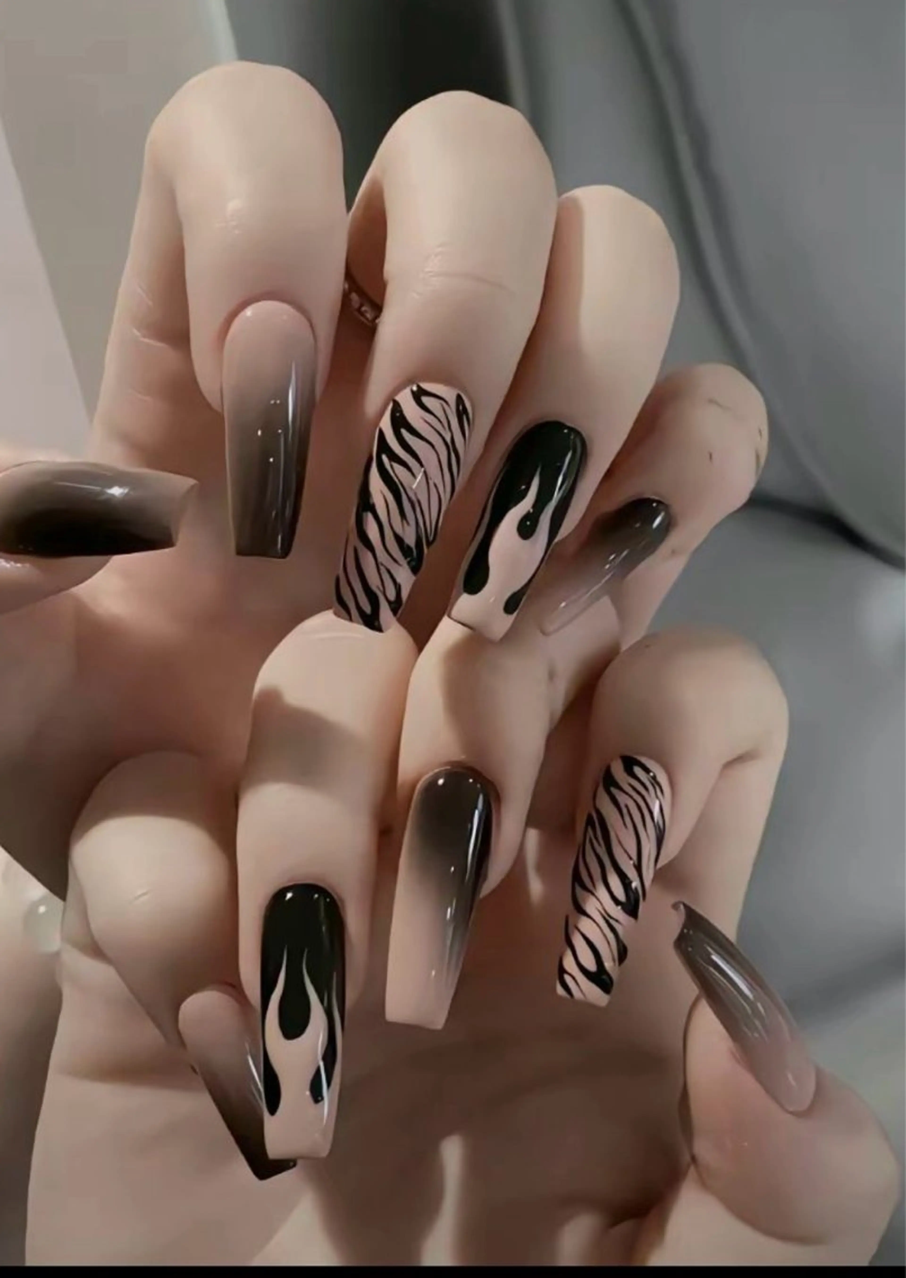 ネイル アートネイル フットネイル フレンチネイル ジェルネイル 韓国ネイル ハンドネイル フットネイル ハンドケア Kawaii Nail Salon所属・Kawaii-jp Tomisatoのネイルデザイン
