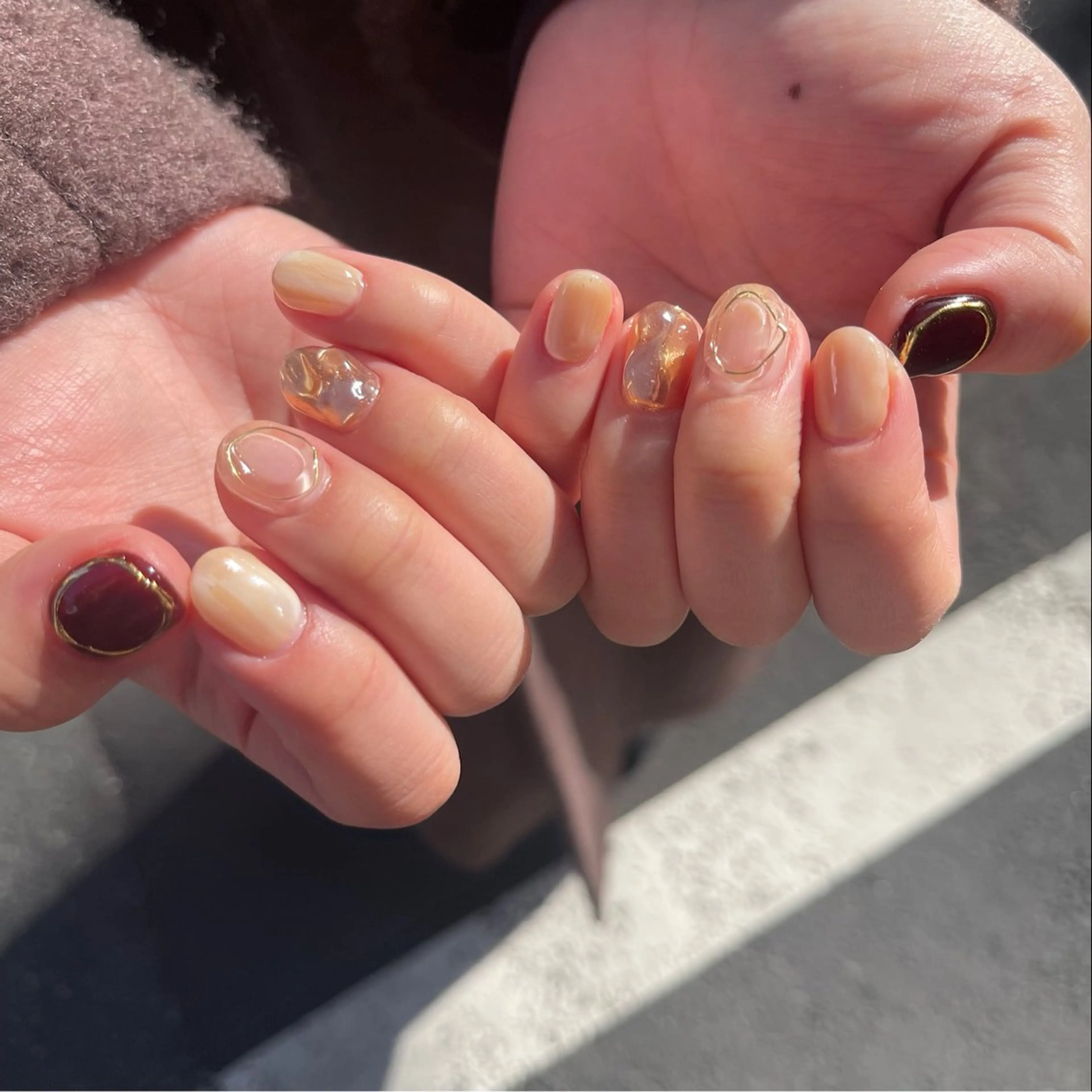 ネイル ジェルネイル 氷ネイル・うるうるネイル 韓国ネイル ラメ(グリッター) ミラーネイル ニュアンスネイル 💅🏻yuuiのネイルデザイン