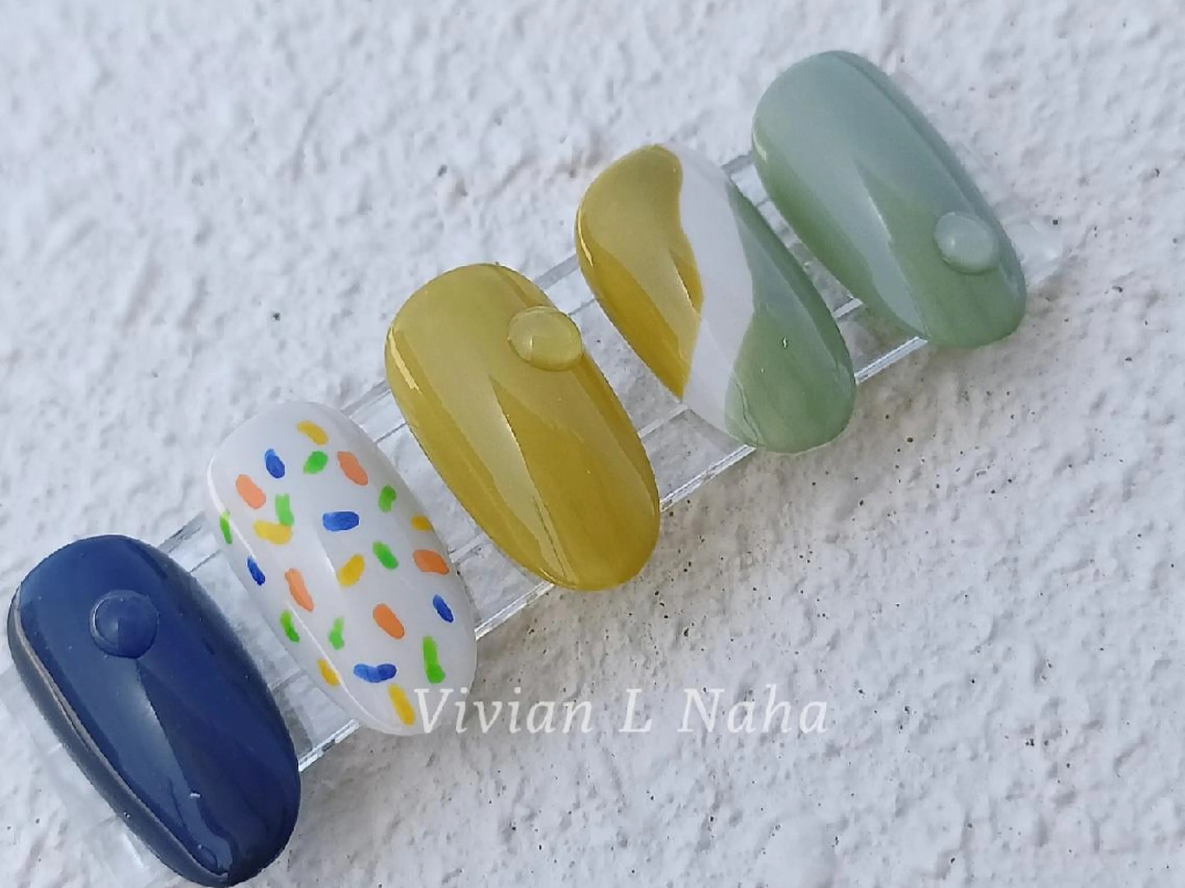 ネイル ハンドネイル Vivian L NahaCecileのネイルデザイン